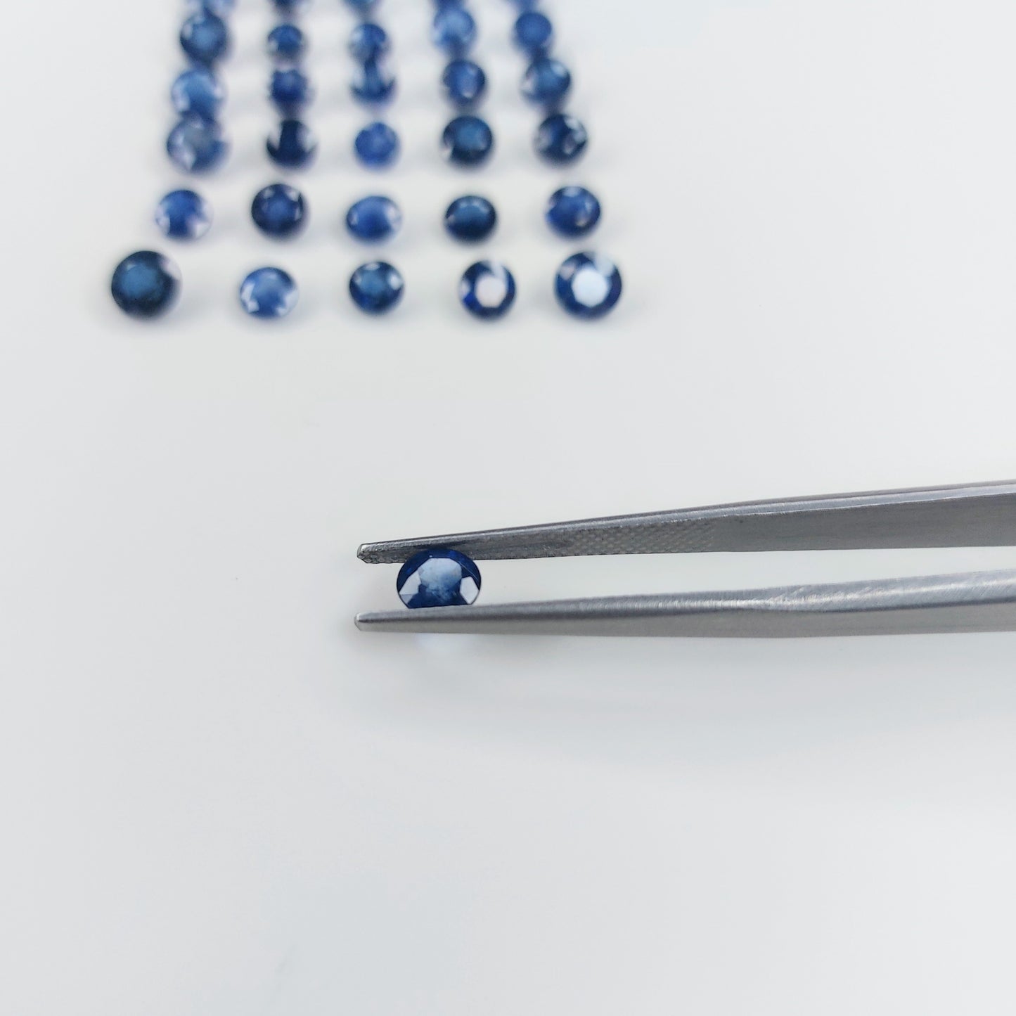 Natural Blue Sapphire Nor Cut Loose Gemstone Round Shape Faceted 4mm Gemstones for Jewelry Making, September Birthstone