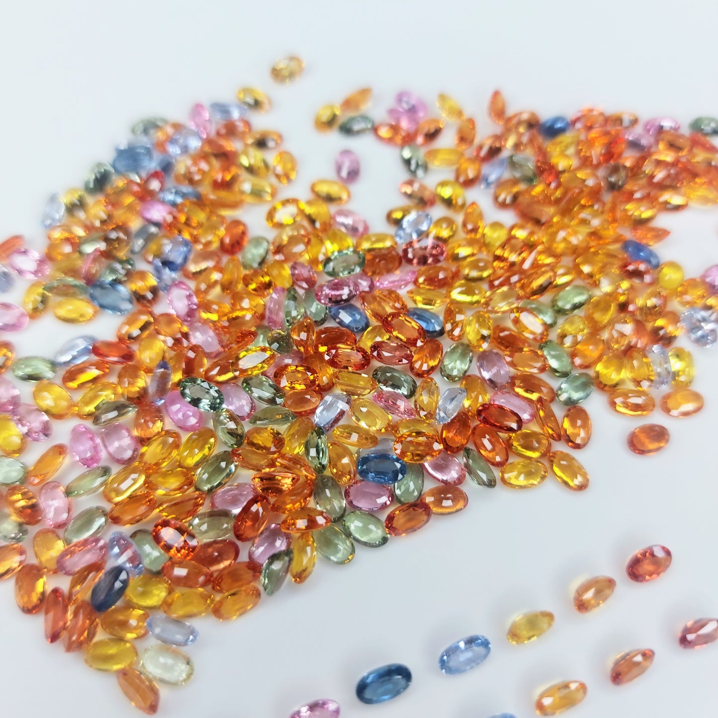 High Quality 100% Natural Multi Sapphire Oval Shape 5x3 mm Loose Gemstones for Jewelry Making