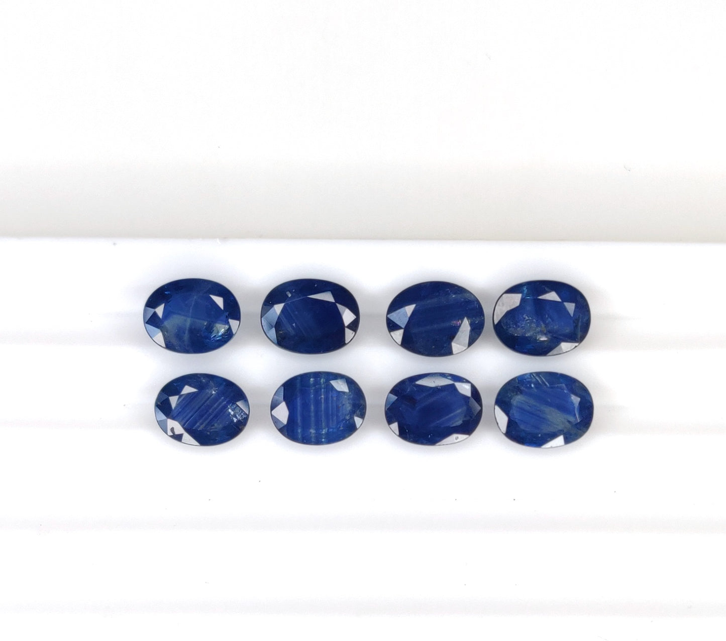 Fine Quality Blue Sapphire Heat Gemstone 7x9mm Oval Shape Blue Color Faceted 2.20 Carat September Birthstone for Jewelry Making
