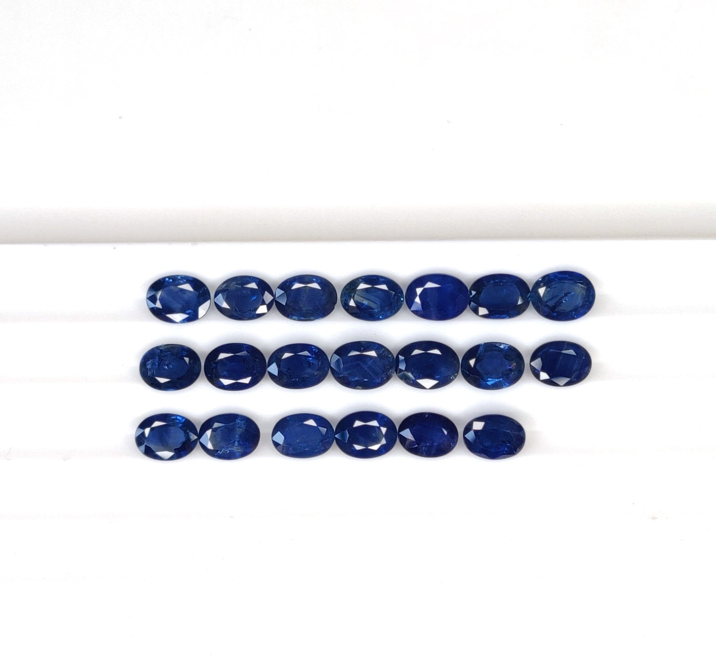 6x8 MM Top Quality Blue Sapphire Heated Oval Shape 1.55 Carat Deep Blue Sapphire Loose Gemstones September Birthstone for Jewellery Making