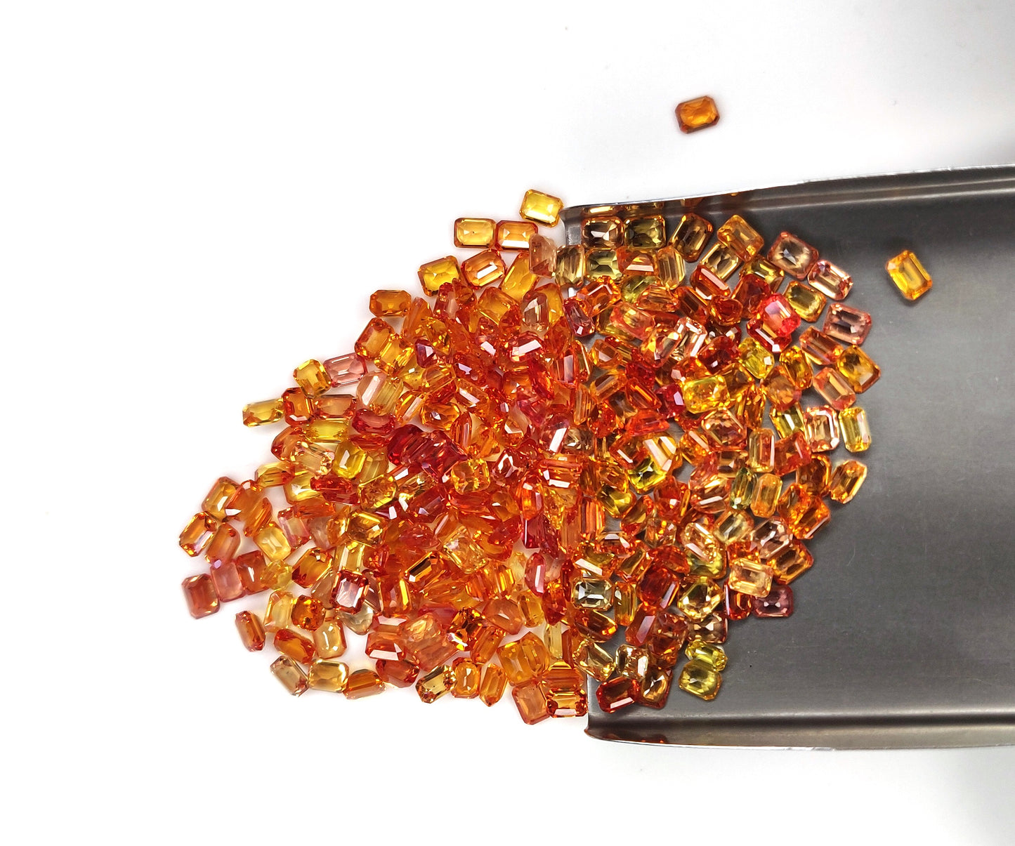 High Quality 100% Natural Orange Sapphire Octagon Shape 4x3 mm Loose Gemstones for Jewelry Making