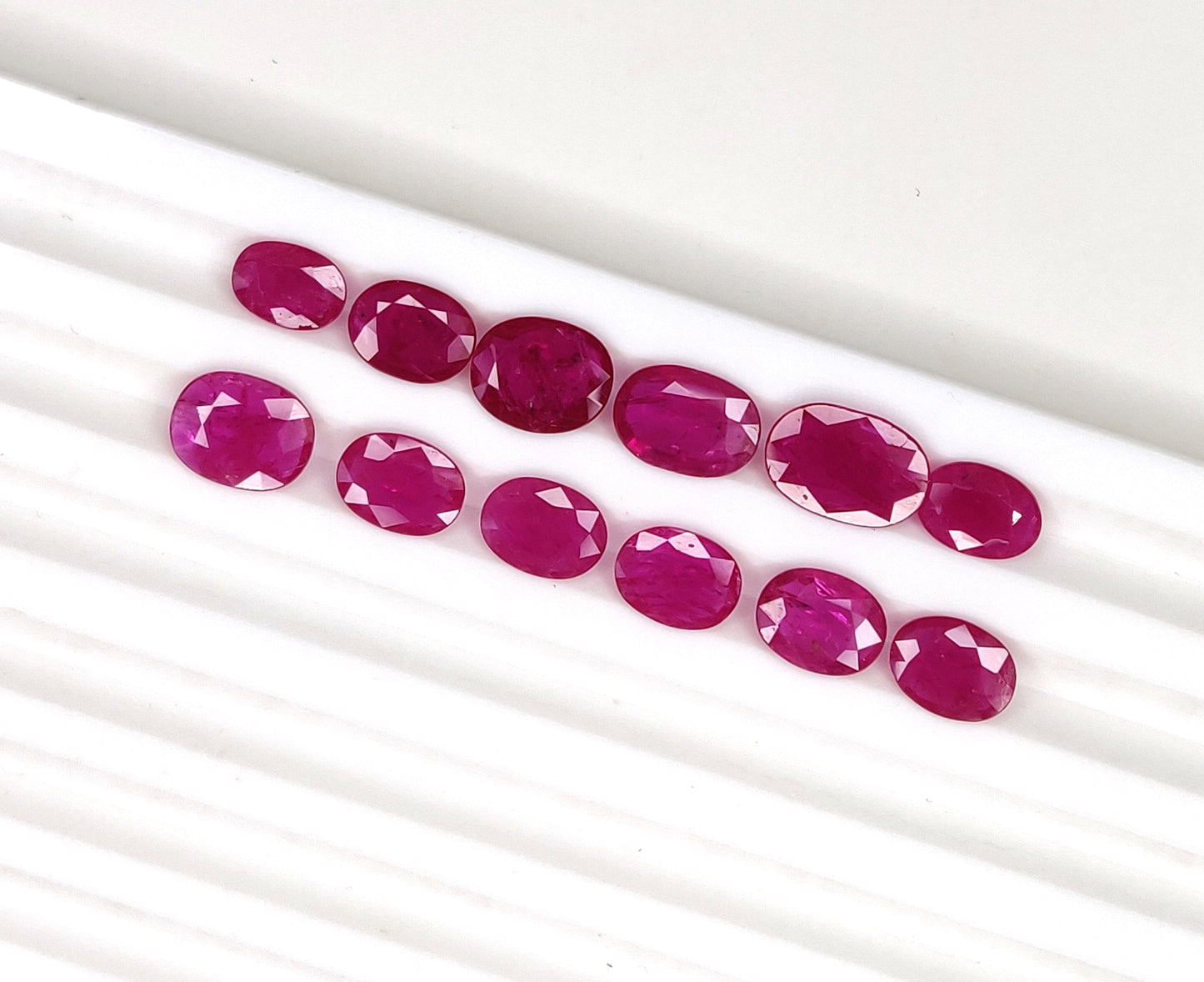 1-2 Carat Natural Fine Quality Ruby Mozambique Heat Oval Cut Reddish Pink Color Gemstones for Making Ring, Pendant