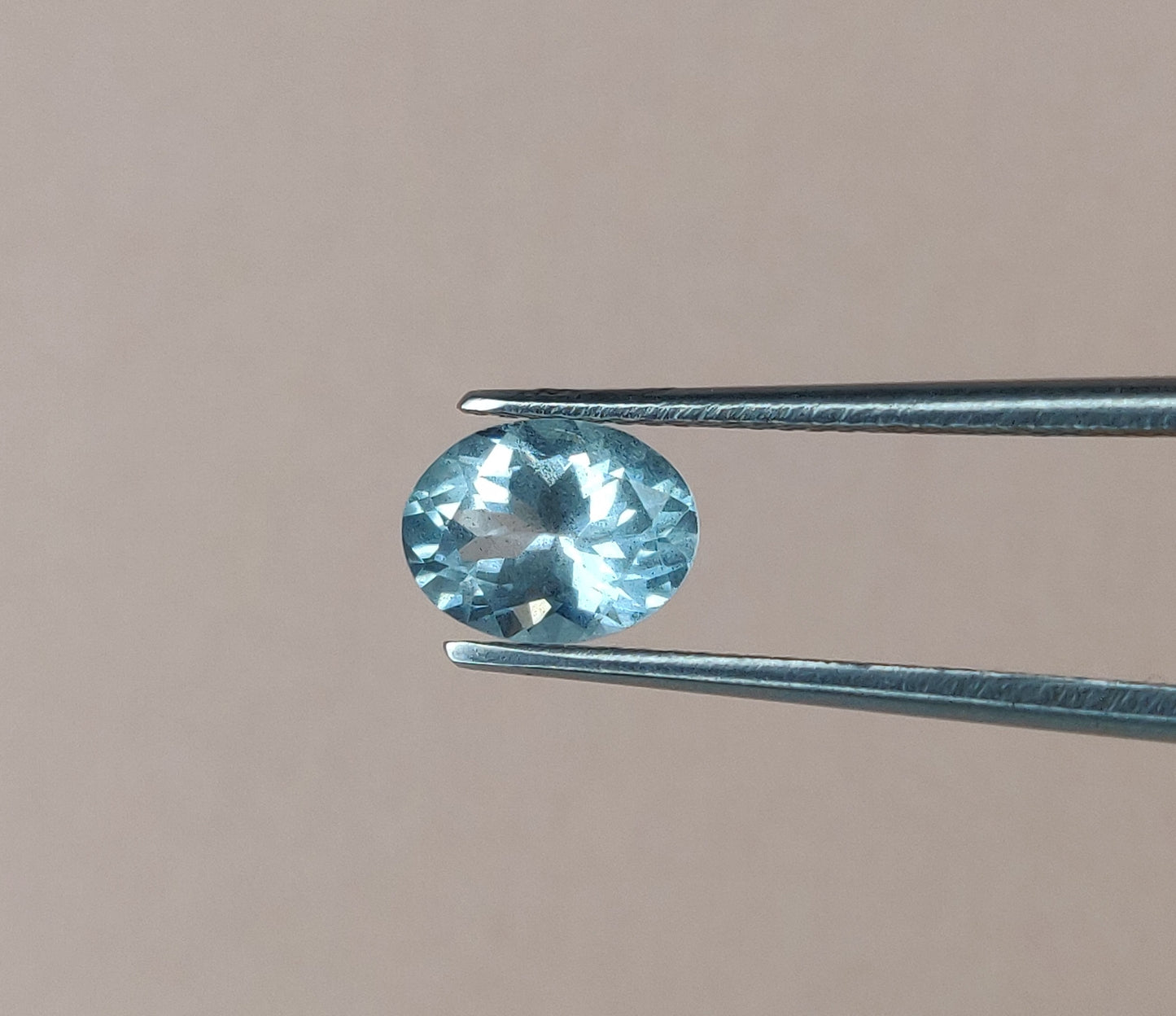 Fine Quality 100% Natural Aquamarine Sky Blue Color Oval Shape 6x8MM Faceted Cut 38.80 Carats 35-Piece Loose Gemstones for Jewelry Making