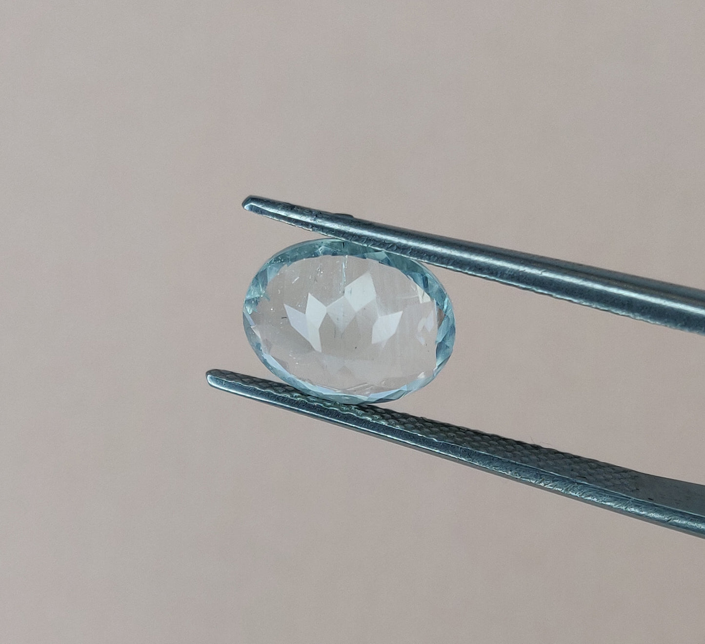 Excellent Cut Fine Quality Natural Aquamarine (3 Pcs Lot) 7.10 Carats Oval Shape 8x10mm Sky Blue Color Faceted Loose Gemstones for Jewelry Making