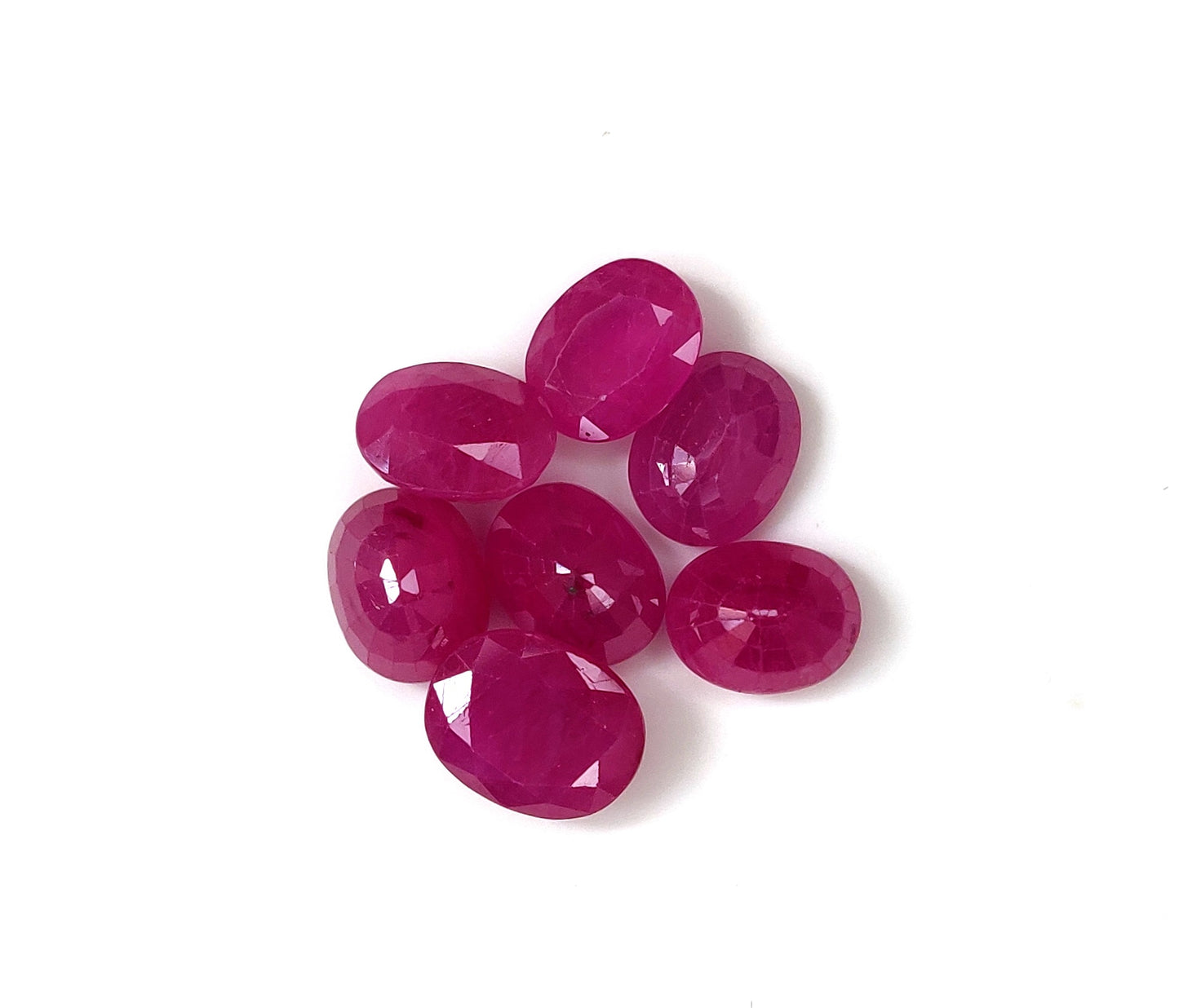 Top Most Quality Natural Ruby Mozambique Heated Oval Shape 8x10mm Loose Gemstones for Jewellery Making