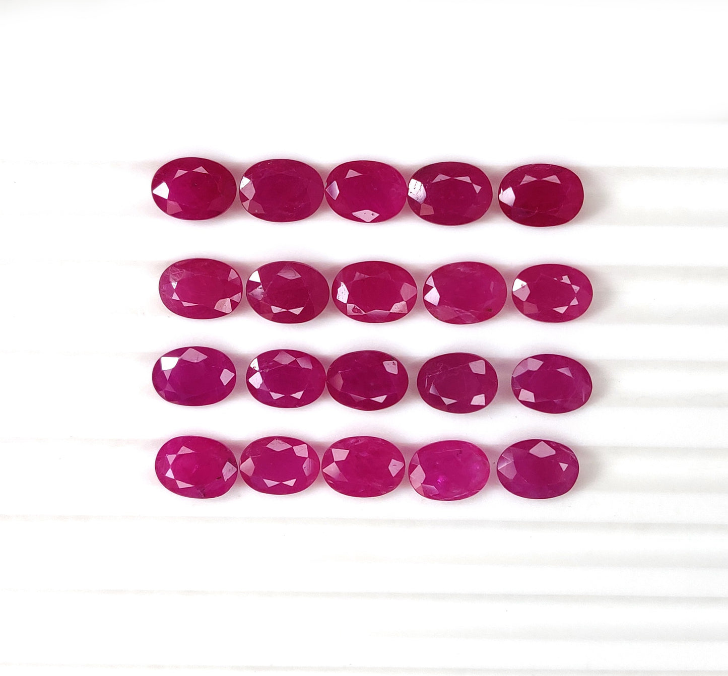6x8MM Ruby Mozambique Heat Fine Quality 29.00 Carats Oval Cut Faceted 20 Pcs Lot Loose Gemstones for Necklace Jewelry Making