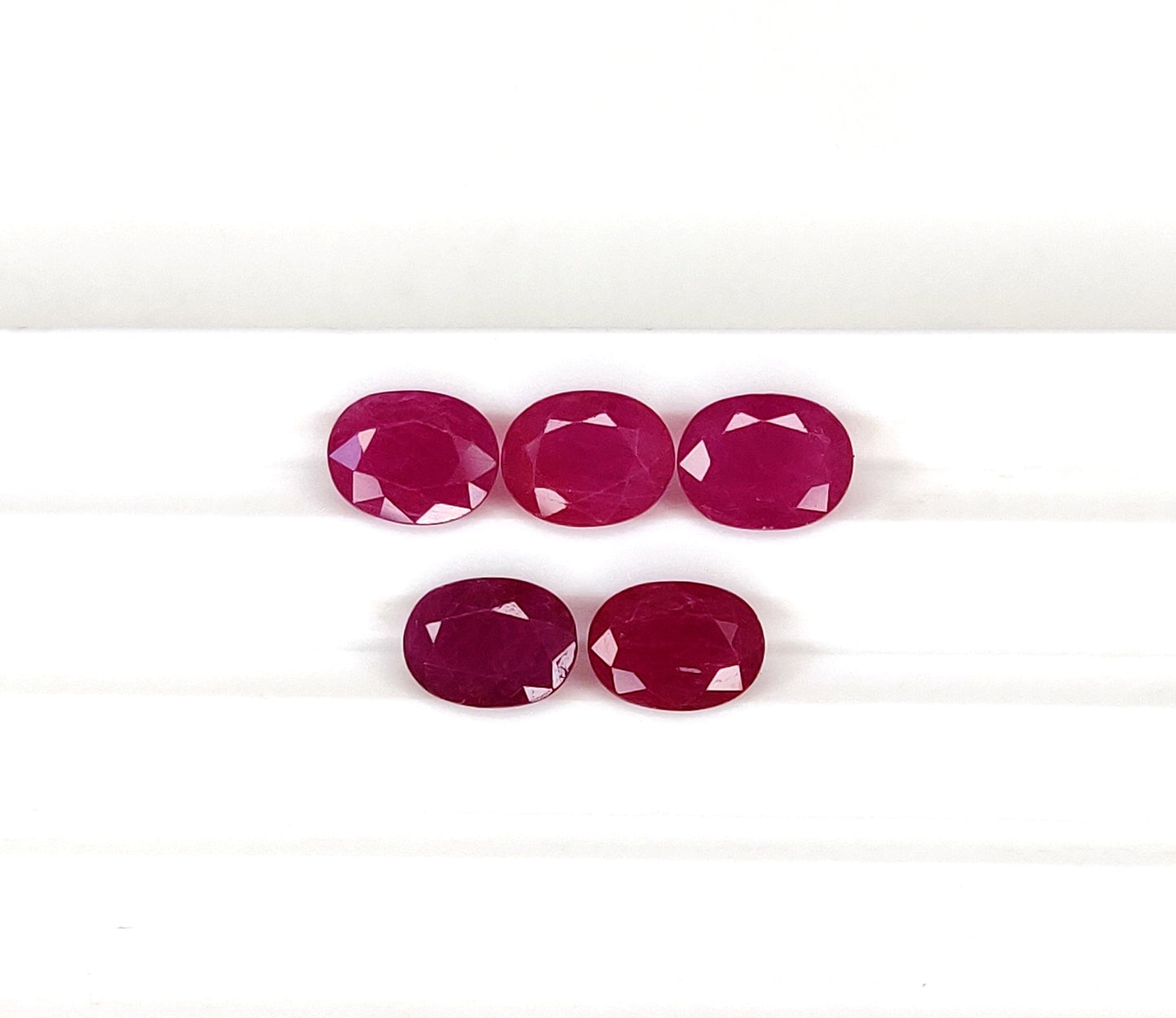 100% Natural Ruby Gemstones Fine Quality Oval-Cut 7x9 mm Pinkish Red Color July Birthstone for Making Jewelry