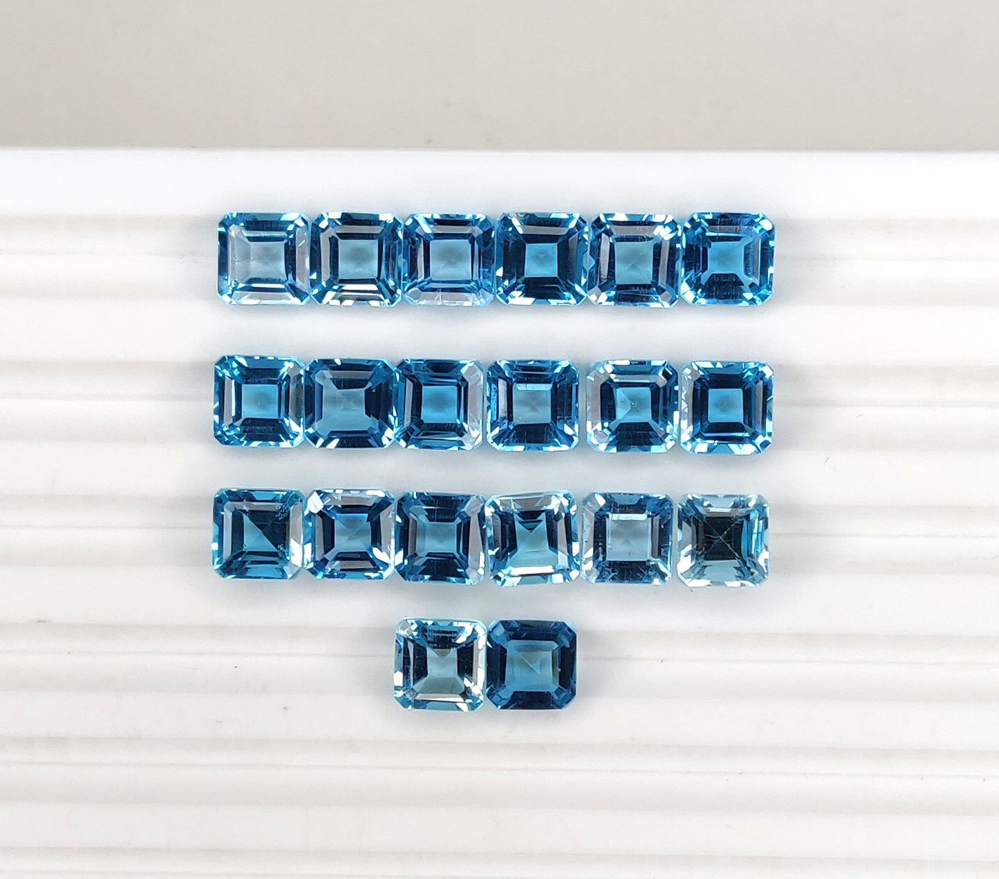 Natural Sky Blue Topaz Gemstone Brilliant Cut Square Cushion Shape Faceted Loose Stones for Jewelry Making