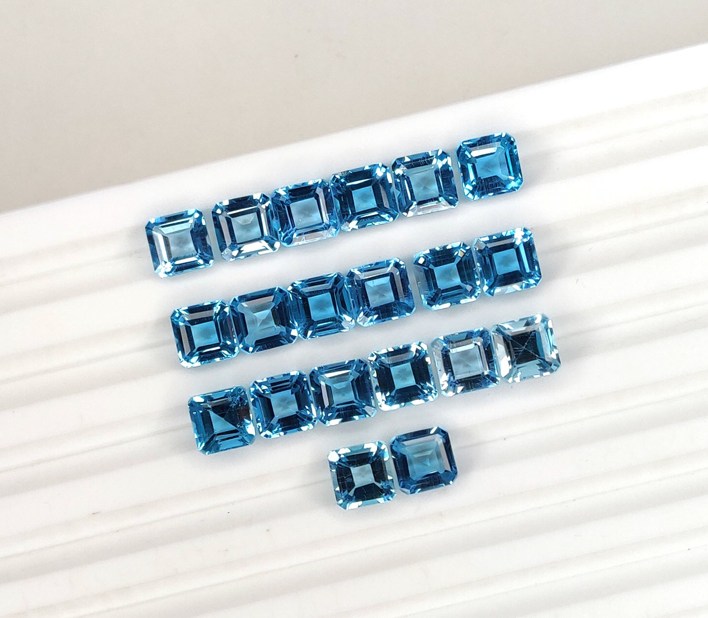 Natural Sky Blue Topaz Gemstone Brilliant Cut Square Cushion Shape Faceted Loose Stones for Jewelry Making