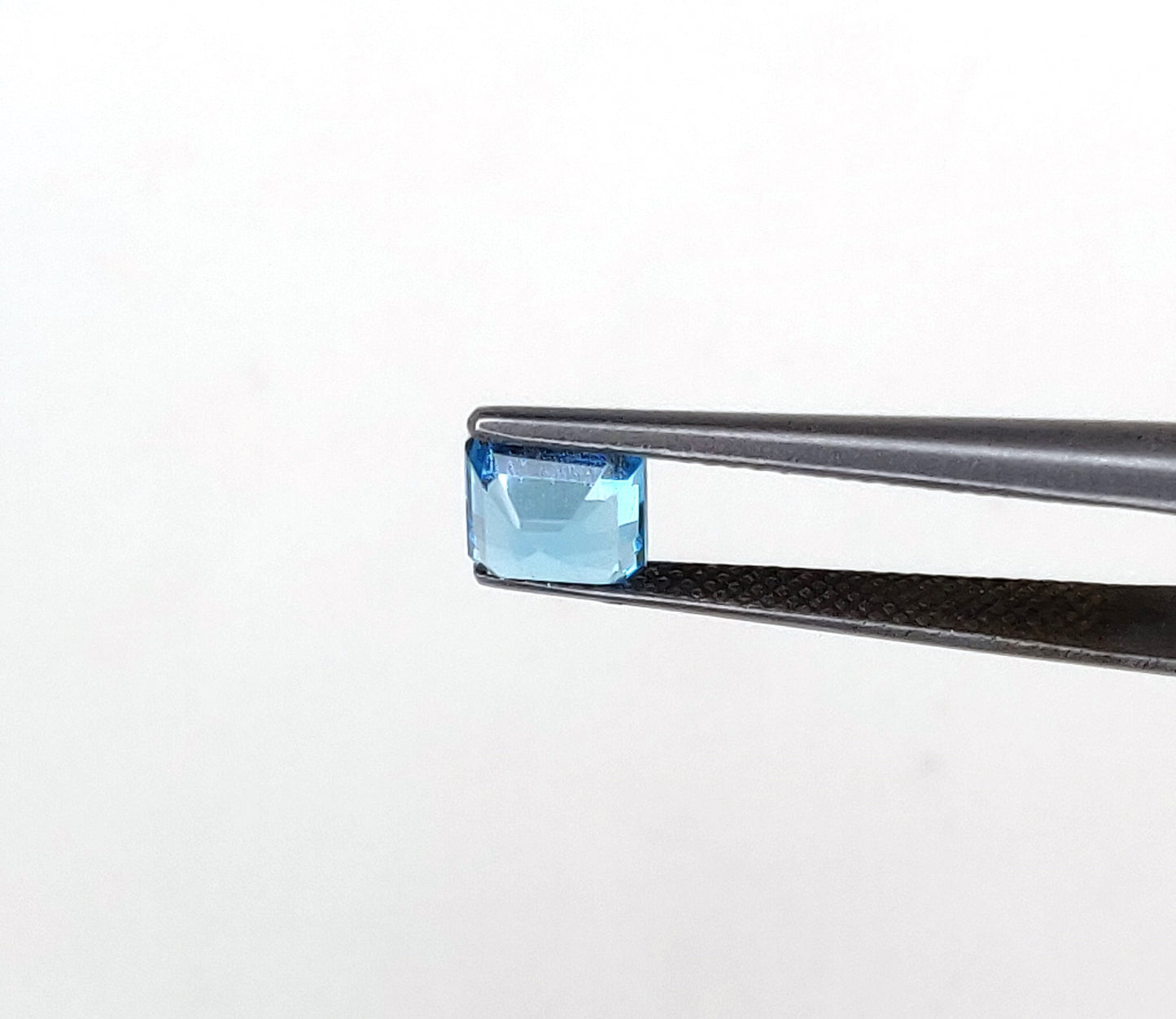 Natural Sky Blue Topaz Gemstone Brilliant Cut Square Cushion Shape Faceted Loose Stones for Jewelry Making