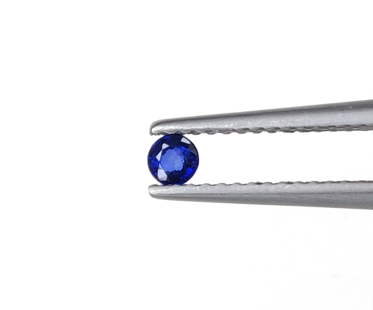 Fine Quality 100% Natural Blue Sapphire Calibrated Size 2.50-2.75mm Round Cut Royal Blue Loose Gemstone for Making Bracelet