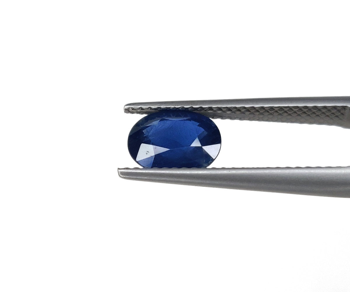 Fine Quality 100% Natural Blue Sapphire Heated Oval Shape 3.03 Carat Gemstone Faceted Blue Color Single Piece September Birthstone for Ring