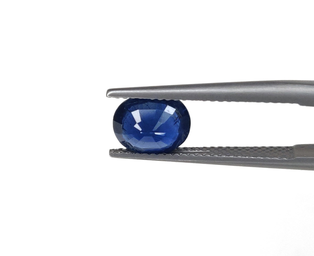 Fine Quality 100% Natural Blue Sapphire Heated Oval Shape 3.03 Carat Gemstone Faceted Blue Color Single Piece September Birthstone for Ring