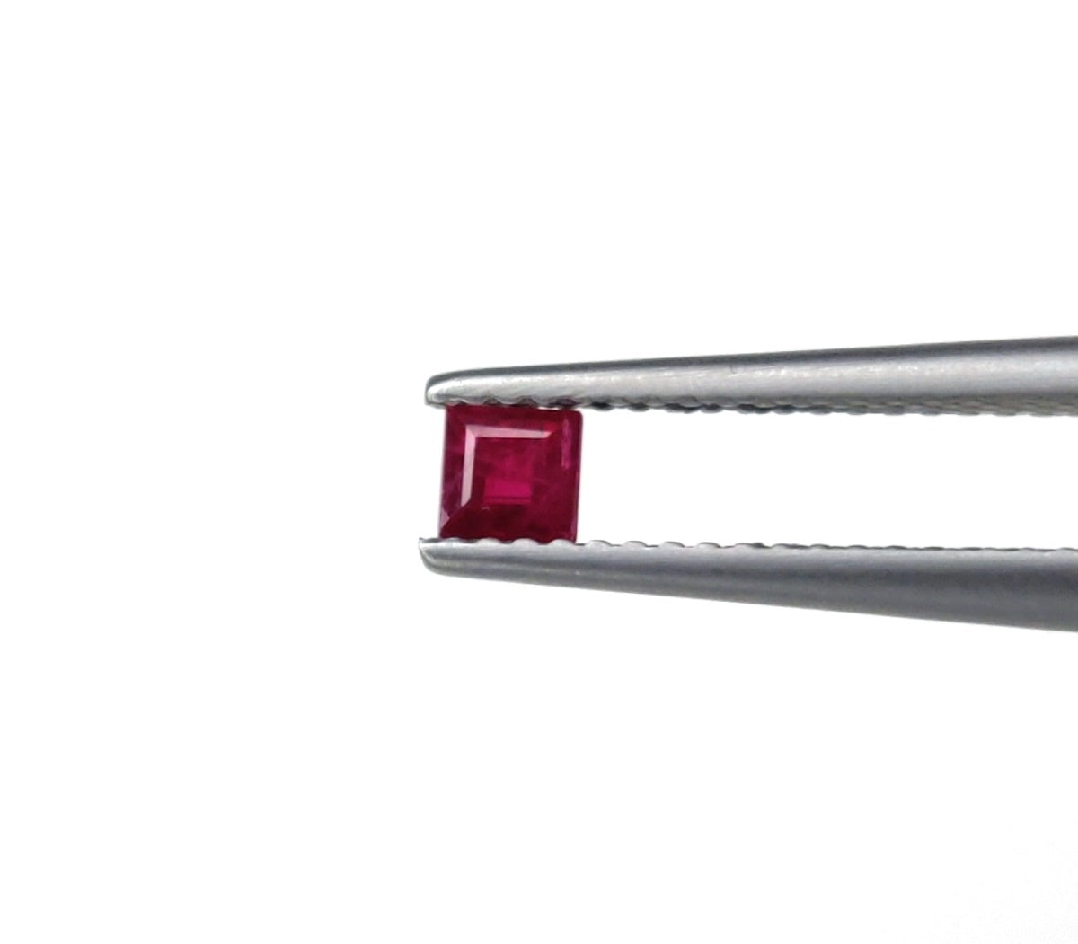 Natural African Ruby Square Shape 2-5mm Reddish Pink Color July Birthstones Loose Gemstone for Jewellery Making