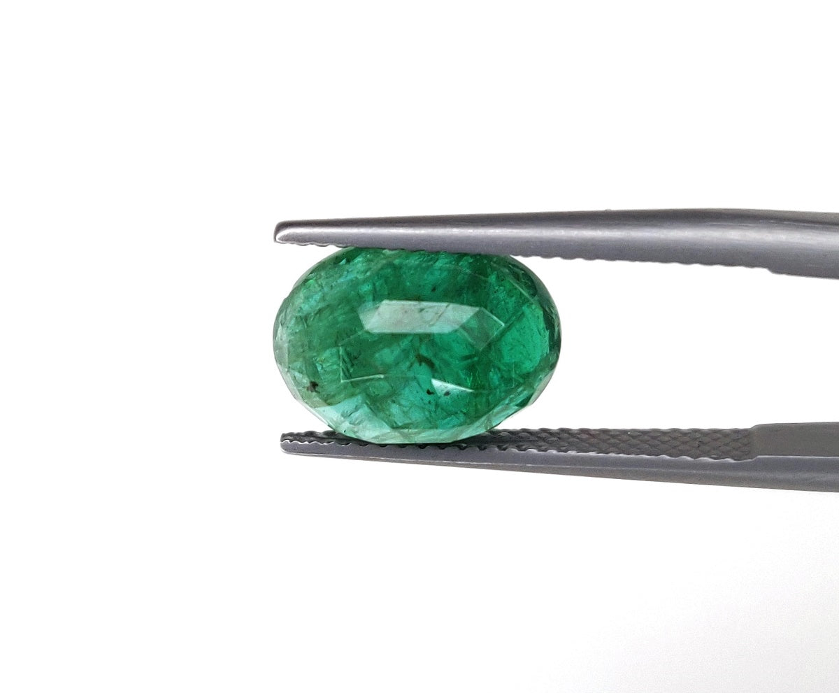 4.40 Carat Natura Emerald Oval Cut 9.10x12.25x5.75 mm Size Single Pcs Gemstone Fine Quality Faceted May Birthstone for Ring at Best Price