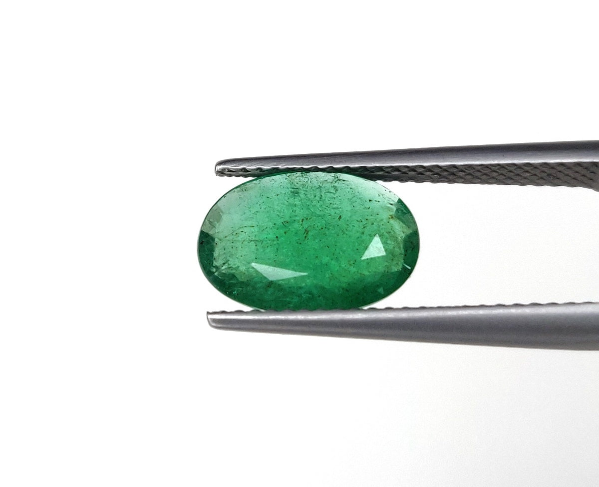 2.40 Carat Natura Emerald Oval Cut 8.15x11.60x3.50 mm Size Single Pcs Gemstone Fine Quality Faceted May Birthstone for Ring at Best Price