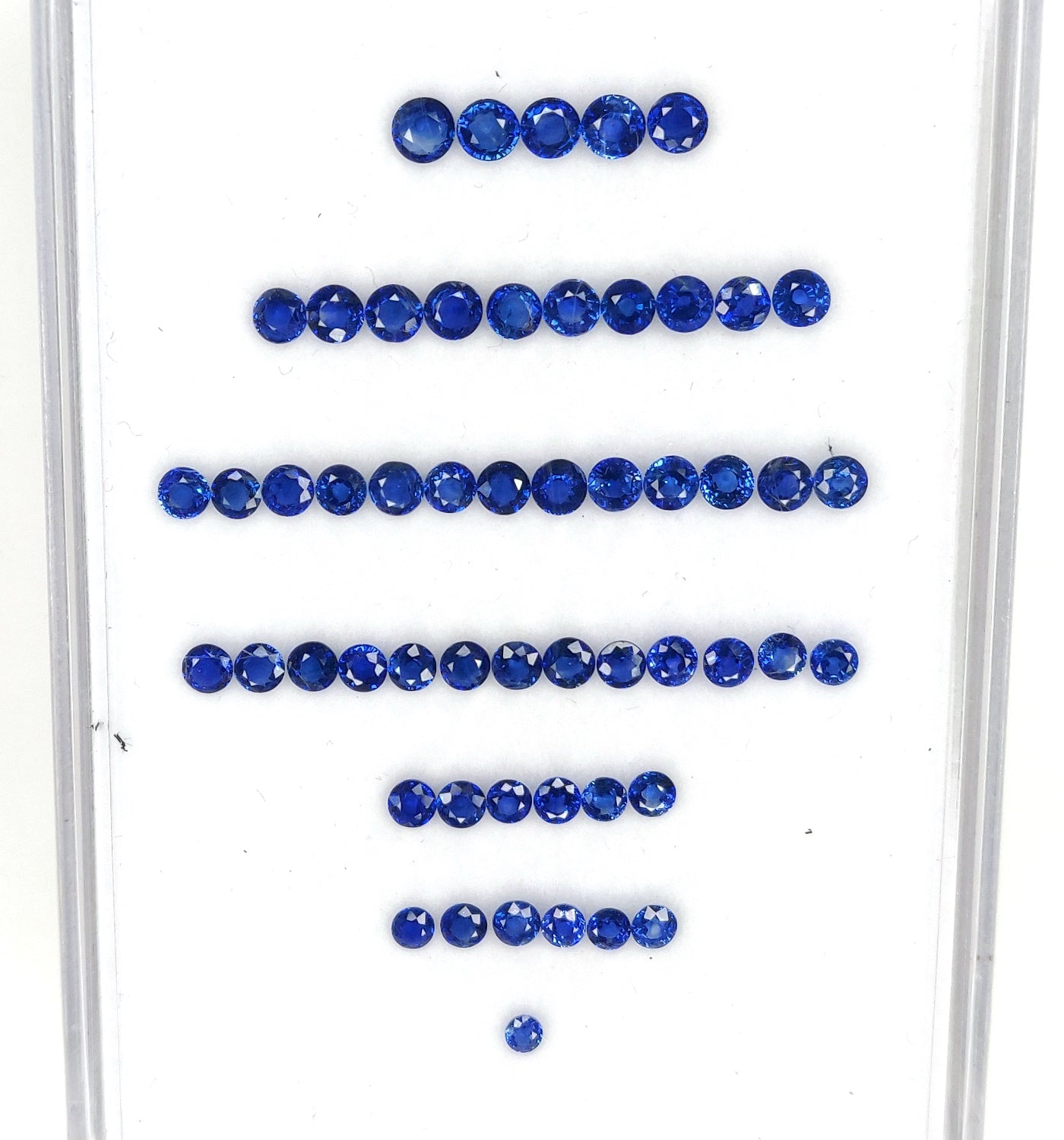 Natural Blue Sapphire Brilliant Cut 3-3.5mm Round Shape Calibrated Royal Blue Color Loose Gemstone for Jewelry Making