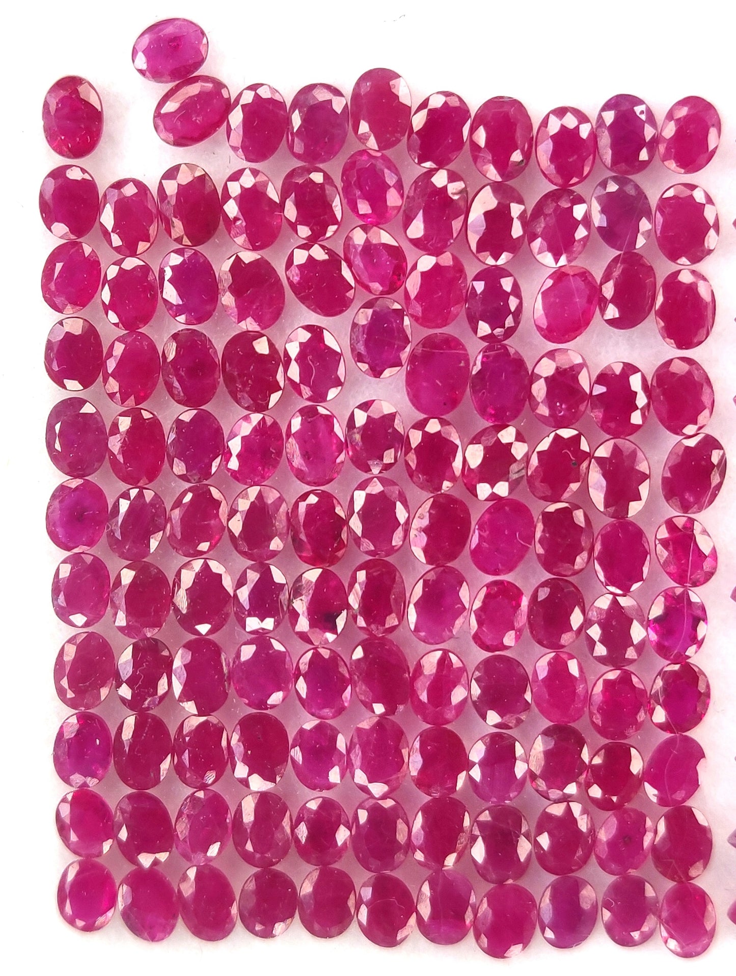 Natural Fine Quality Heat-Treated Calibrated Burma Ruby 3x4 mm Oval Pear Shape Red Color Loose Gemstones for Making Jewellery