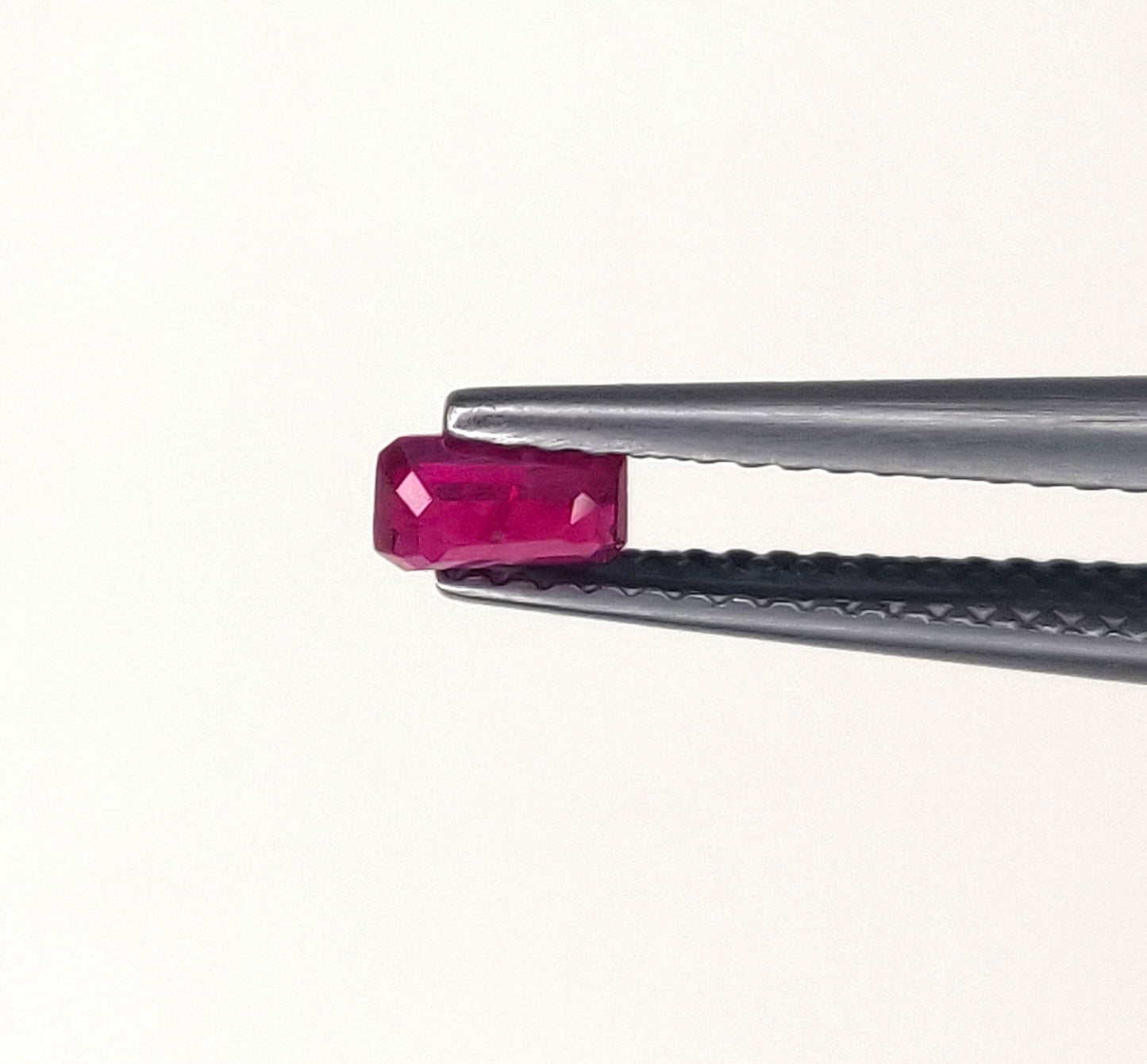 High Quality Natural Pinkish Red 3x4-3x5mm Emerald Cut Octagon Shape Heated Burma Ruby Loose Gemstones for Jewelry