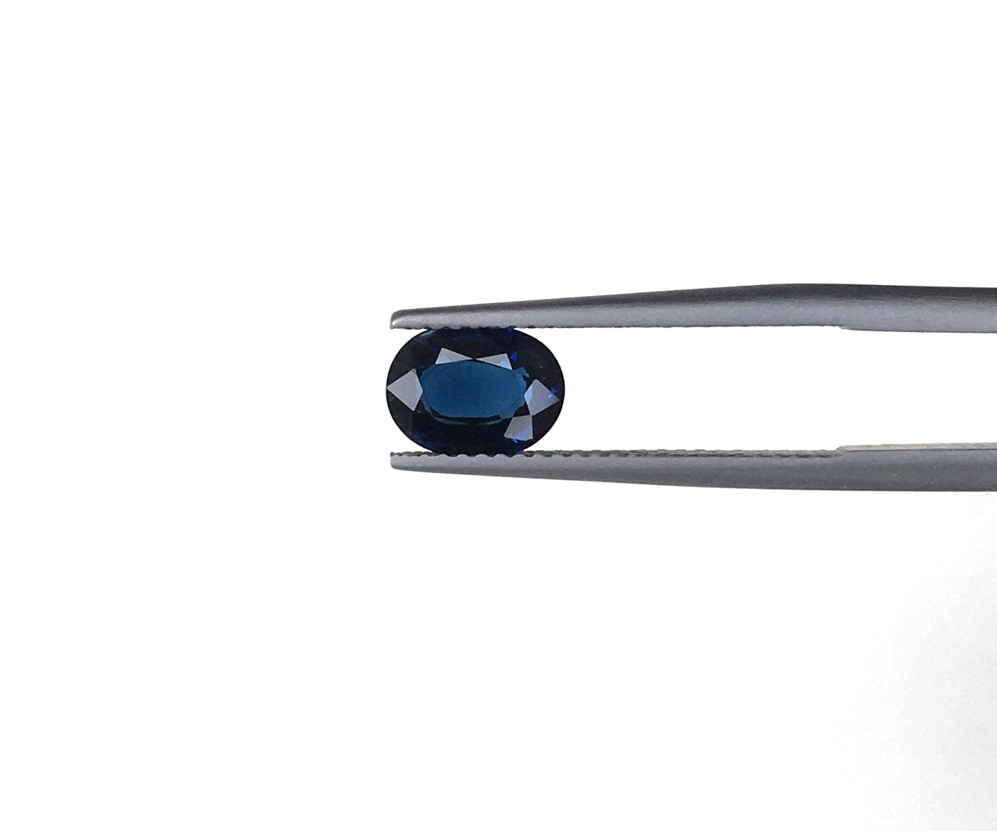 AAA Natural Blue Sapphire Cut Stone Faceted 6x8mm Oval Shape Calibrated Loose Gemstone for Jewelry Making