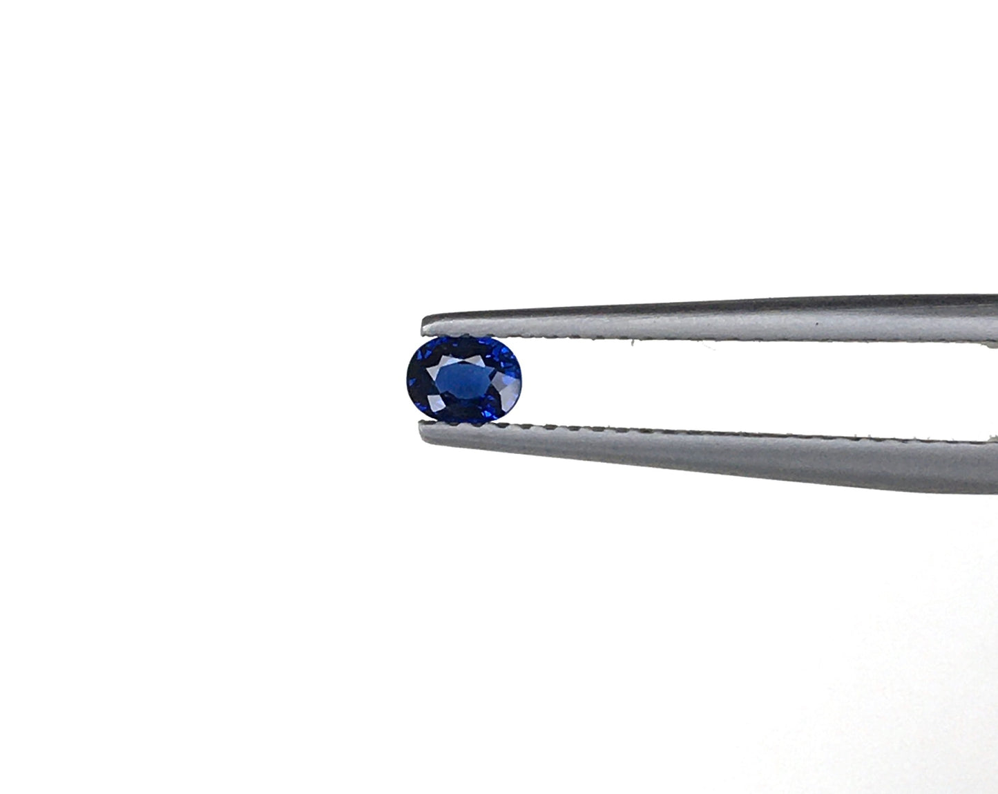 Top Quality 100% Natural Blue Sapphire Calibrated 3x4 mm Size Oval Shape Faceted Cut Gemstone for Jewellery Making