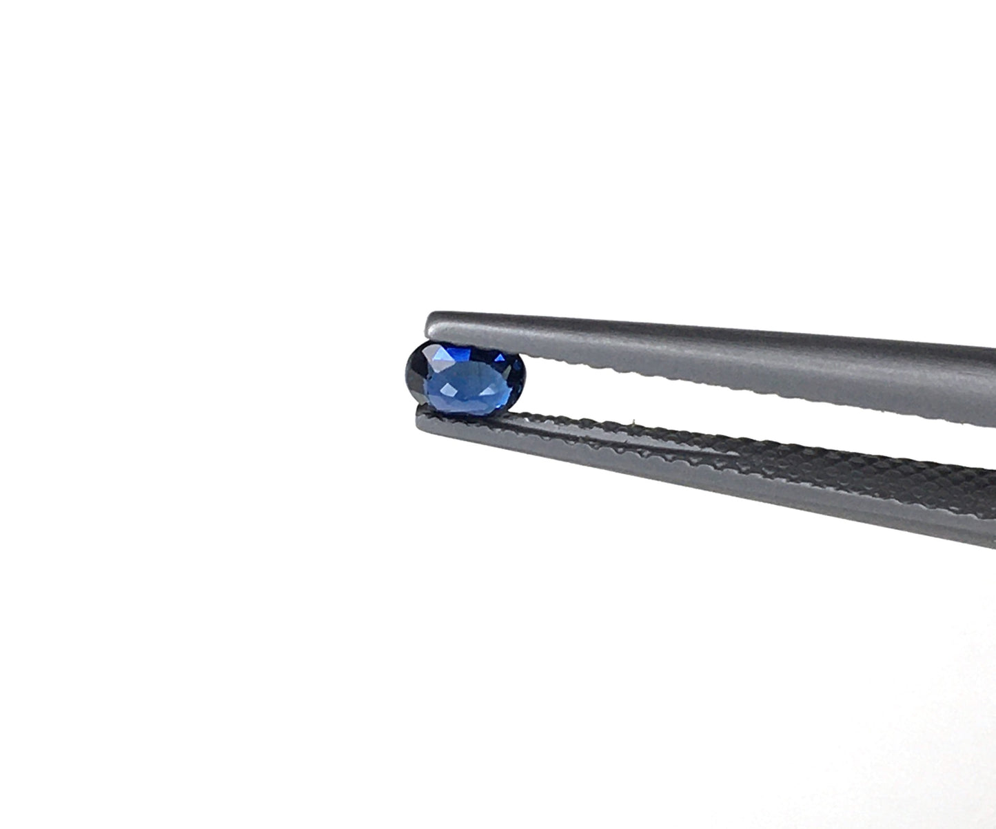Top Quality 100% Natural Blue Sapphire Calibrated 3x4 mm Size Oval Shape Faceted Cut Gemstone for Jewellery Making