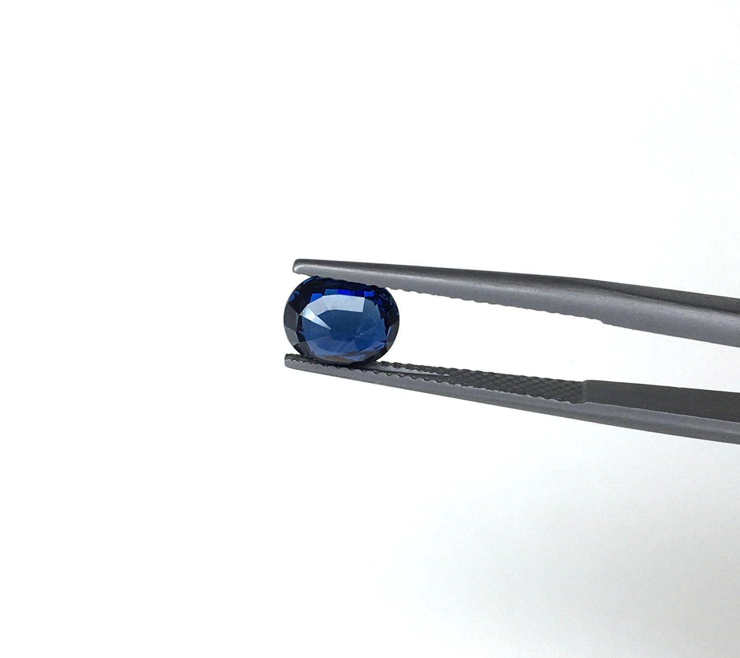 Blue Sapphire Oval Shape Cut 1-2 Carat Size Loose Gemstone Excellent Cut Calibrated loose Gemstone Calibrated Size Stone For Jewelry Making
