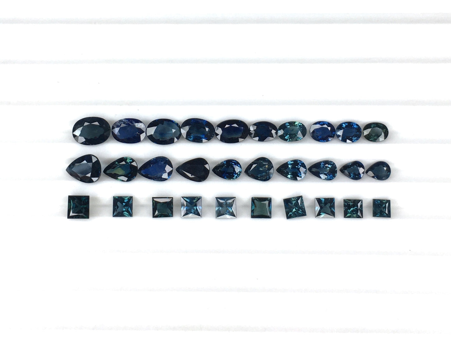 100% Natural Blue Sapphire Pear/Oval/Square Shape 6x8-5x4 mm Sizes Fine Cut Loose Gemstones for Jewellery Setting