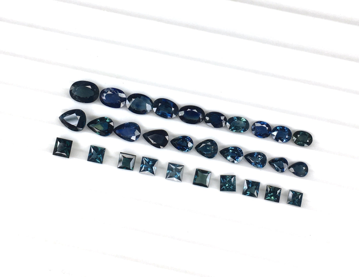 100% Natural Blue Sapphire Pear/Oval/Square Shape 6x8-5x4 mm Sizes Fine Cut Loose Gemstones for Jewellery Setting