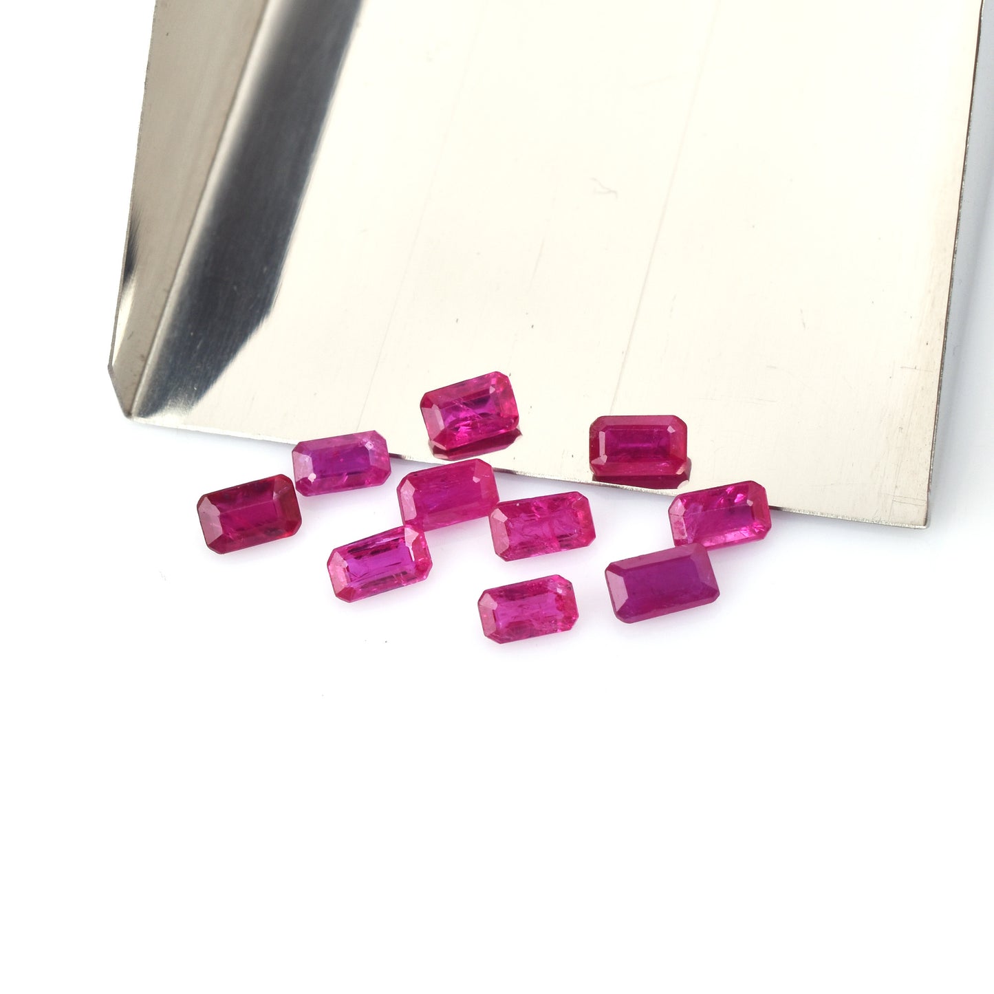 0.35 Carat Natural Best Quality Ruby Mozambique Heated 3x5mm Reddish Pink Color Octagon Cut Loose Gemstone for Making Necklace