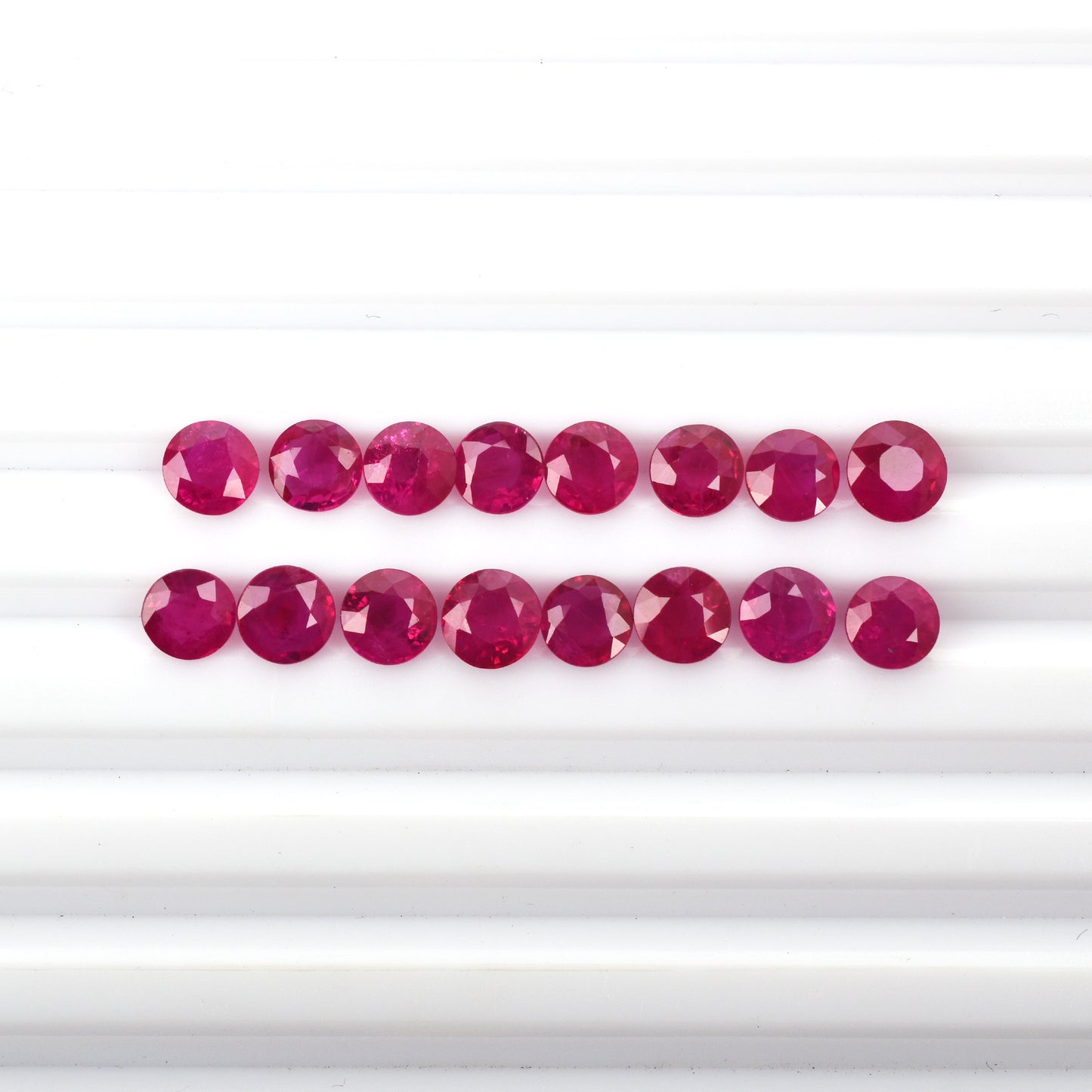 0.58 Carat Natural Burma Ruby Heated 5x5mm Reddish Pink Color Round Cut Loose Gemstones for Making Jewellery
