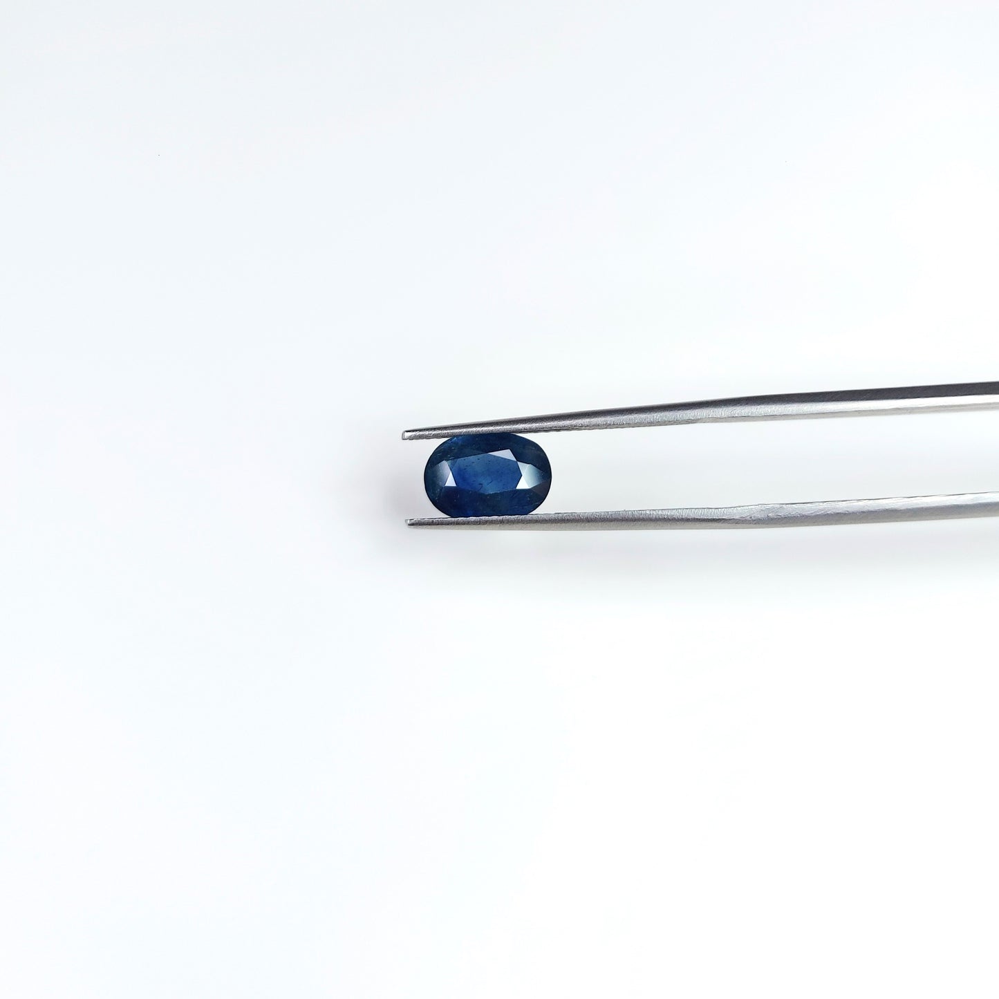 1.90 Carat Fine Cut Blue Sapphire Heated 9.30x6.60x3.50 mm Oval Cut Gemstone Faceted Blue Color Ring Size September Birthstone for Astrology