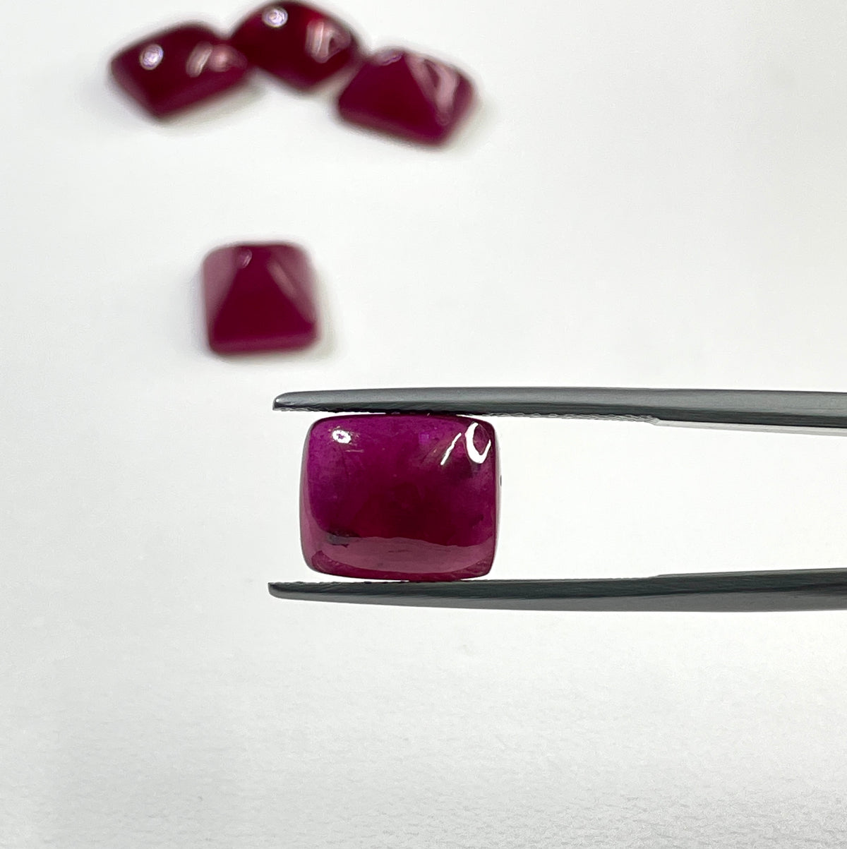 High-Quality Natural African Ruby Heat-Treated Reddish Pink Color 9x11mm Cushion Cut Loose Cabochon for Making Jewellery