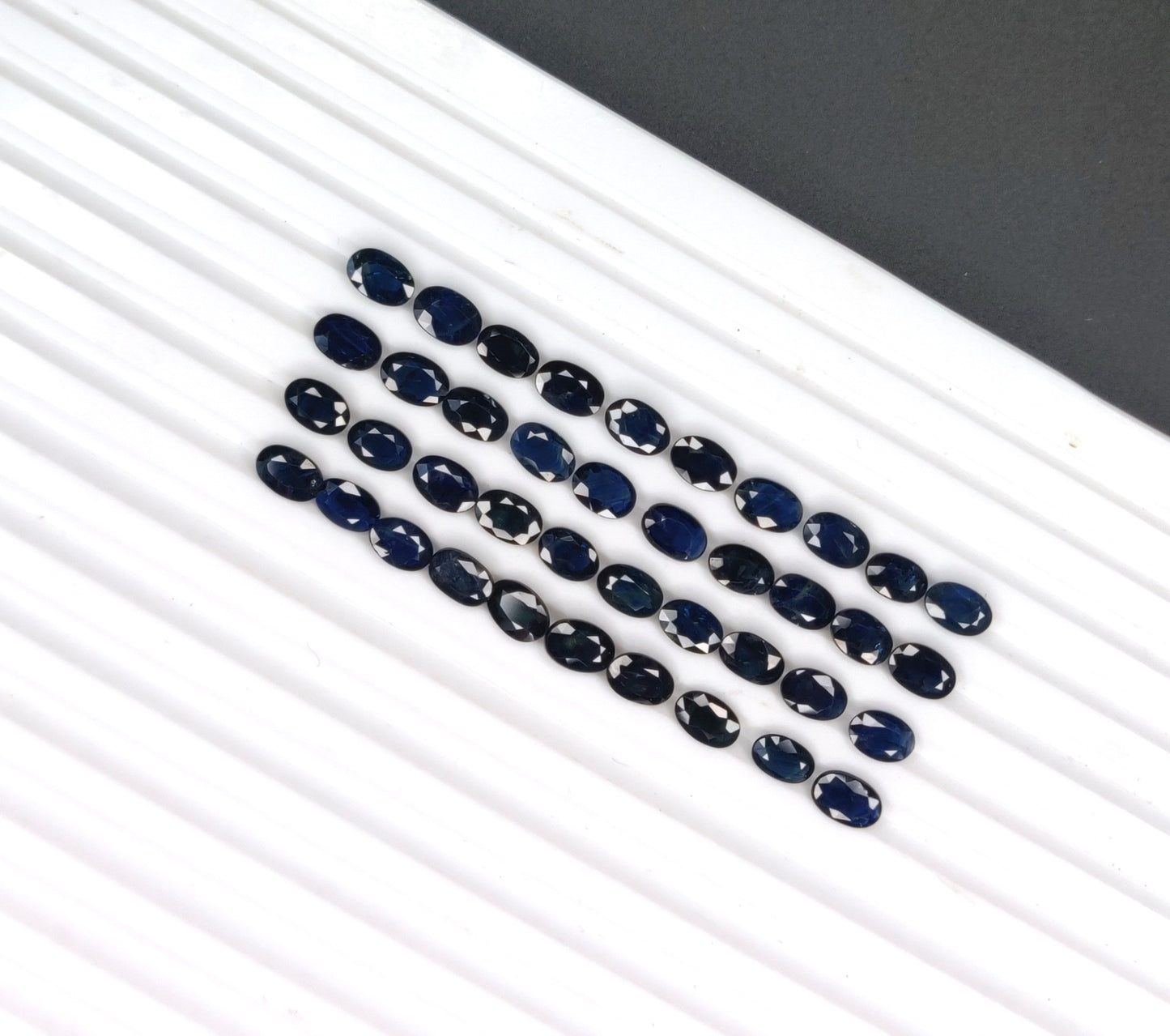 Calibrated 6x4 Mm Natural Blue Sapphire Cut Stone, Faceted Cut Loose Gemstone, Blue Sapphire Stone, Oval Shape Gemstones for Jewelry Making