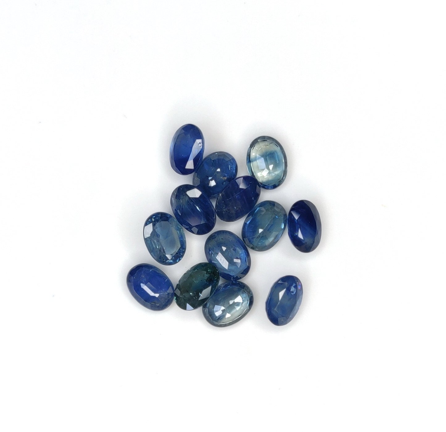 Rare Natural AAA+ Flawless Royal Blue Sapphire Oval Shape 6x8mm Cut Loose Gemstone Top Quality Gemstone/Ring &amp; Jewelry Making Gemstone