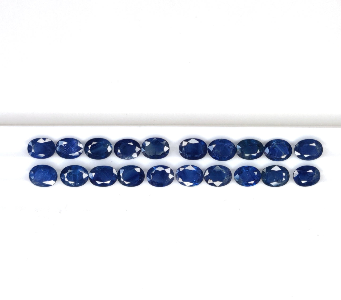 7x9 mm Fine Quality Blue Sapphire Heat Oval Shape Blue Color Faceted 2.20 Carat September Birthstone Loose Gemstones for Jewelry Making