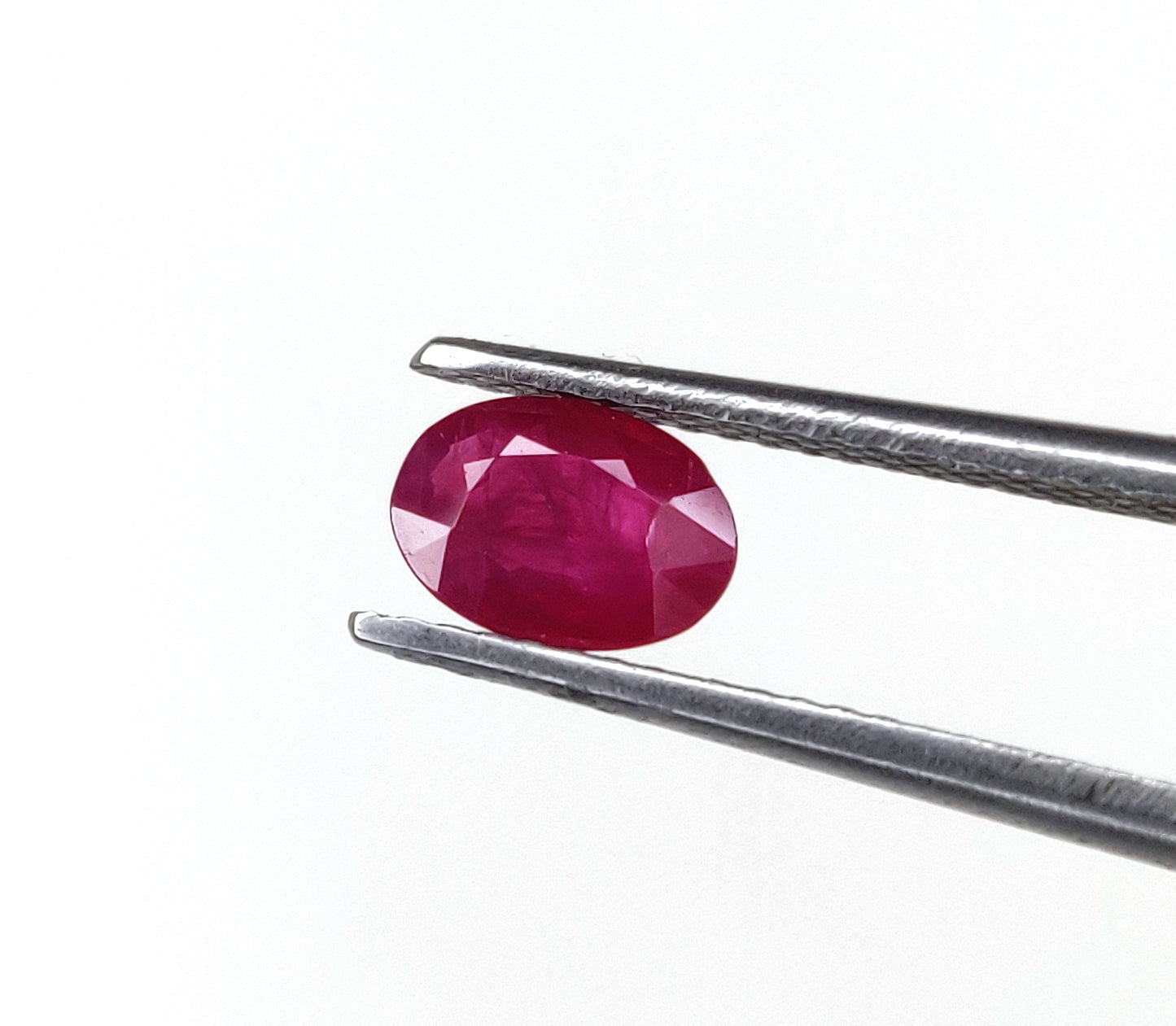 100% Natural Mozambique Ruby Heated Oval and Pear Cut 5x7 mm Reddish Pink Color Fine Cut Loose Gemstones for Bracelet Making