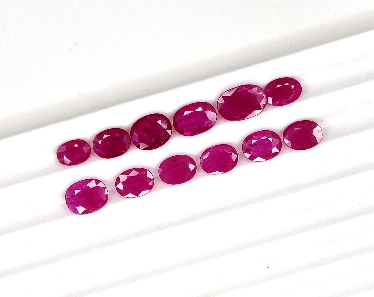 1-2 Carat Natural Fine Quality Ruby Mozambique Heat Oval Cut Reddish Pink Color Gemstones for Making Ring, Pendant