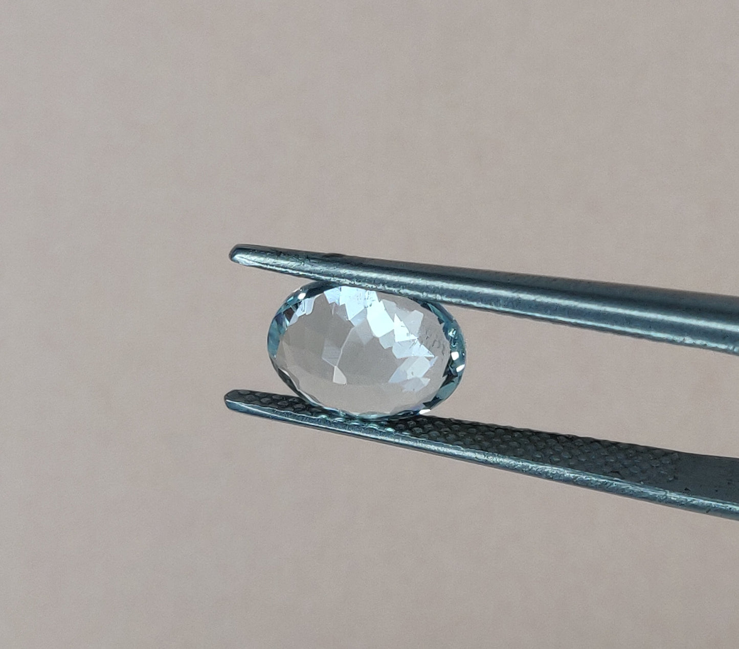100% Natural Fine Quality Aquamarine Oval Shape 7x9mm Sky Blue Color Faceted Cut 12.85 Carats 8-Piece Loose Gemstones for Jewelry Making