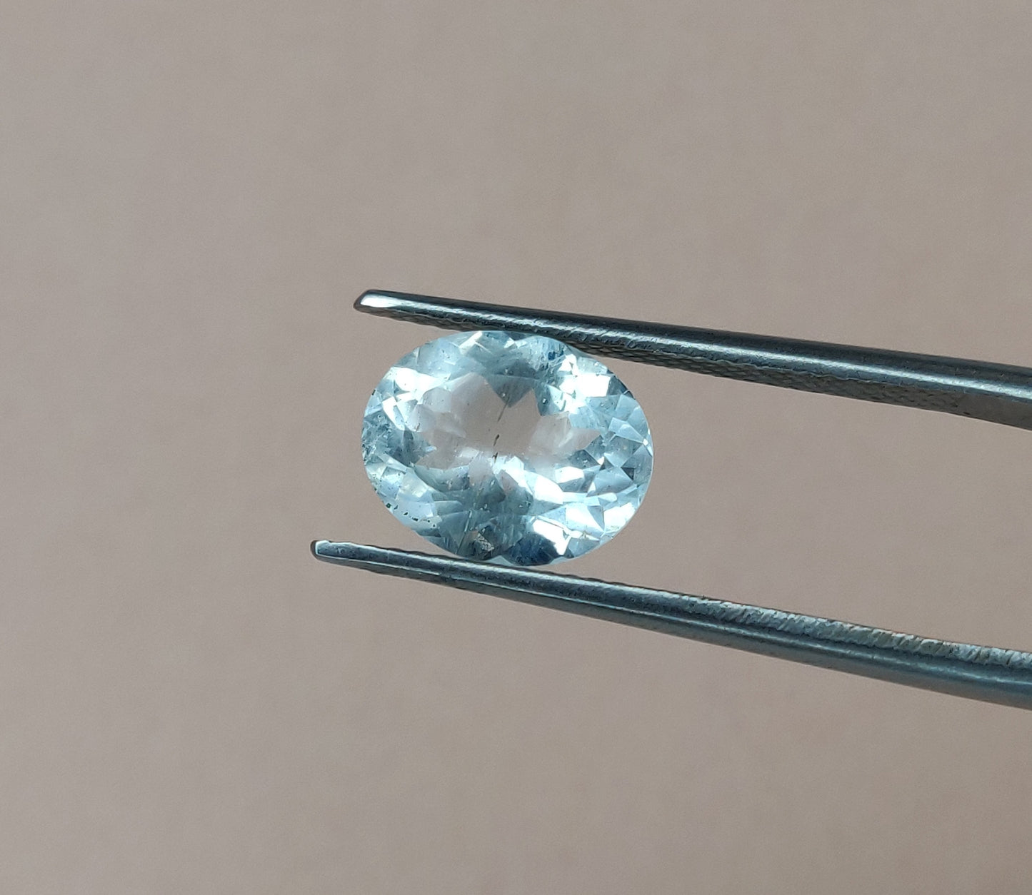 Excellent Cut Fine Quality Natural Aquamarine (3 Pcs Lot) 7.10 Carats Oval Shape 8x10mm Sky Blue Color Faceted Loose Gemstones for Jewelry Making
