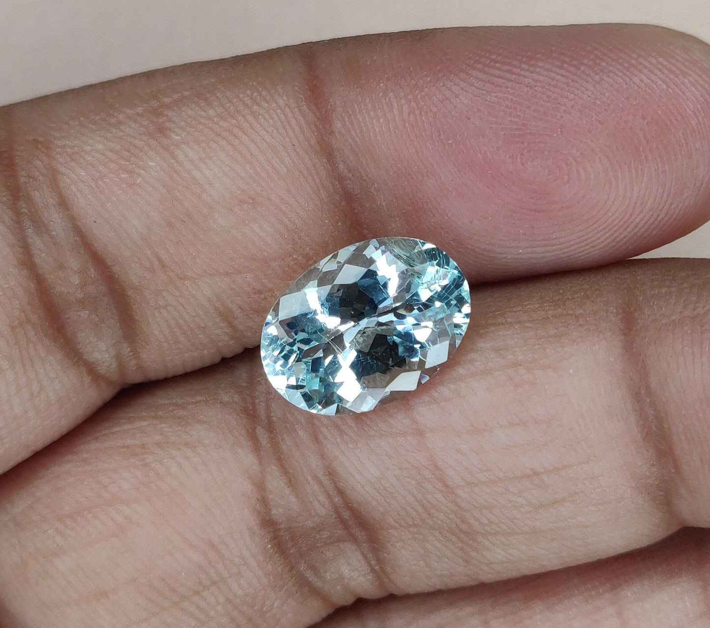 Top Quality Natural Aquamarine 5.60cts. Oval Shape Loose Gemstone, 10x14 mm Faceted Cut Stone, Aquamarine for Jewelry Making at the Lowest Price