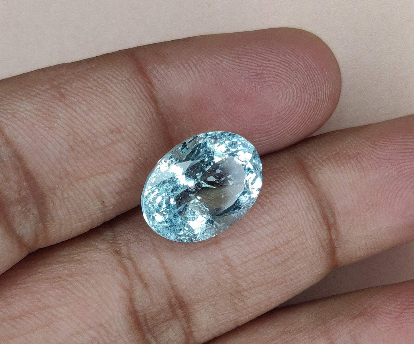 100% Natural Aquamarine Oval Shape 9.60 Carat 12X16mm Aqua Blue Color March Birthstone Fine Quality Loose Gemstone for Making Jewelry
