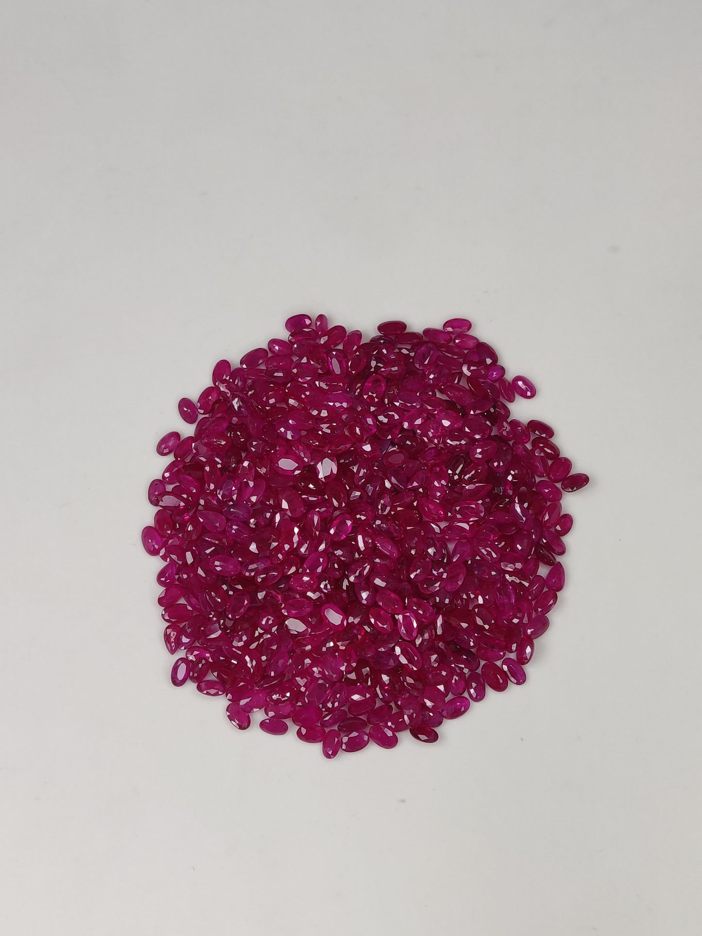 High Quality Natural Burma Ruby 3x5 mm Oval Pear Shape Heated Loose Gemstone for July Birthstone Bracelet and Necklace Making