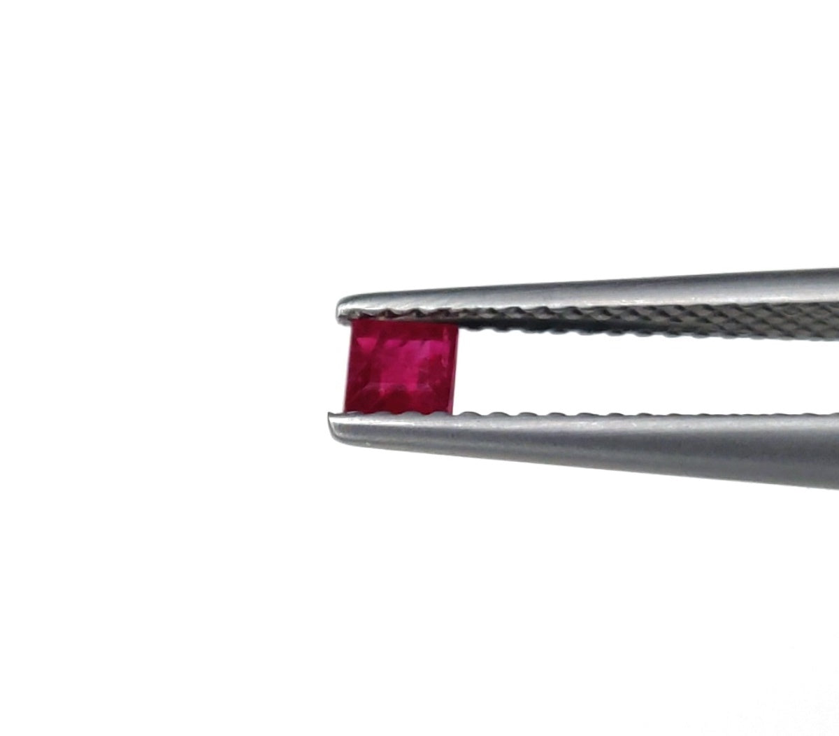 Natural African Ruby Square Shape 2-5mm Reddish Pink Color July Birthstones Loose Gemstone for Jewellery Making