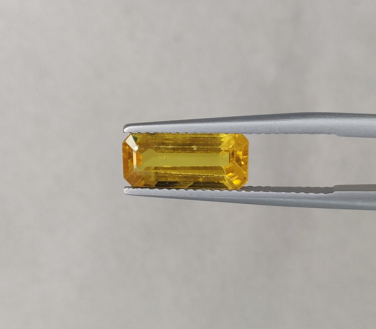 3.15 CT 100% Natural Yellow Sapphire (Pukhraj) 12.40x5.50x4.00 mm Octagon Cut Gemstone Fine Quality Ring Size Yellow Stone for Astrology