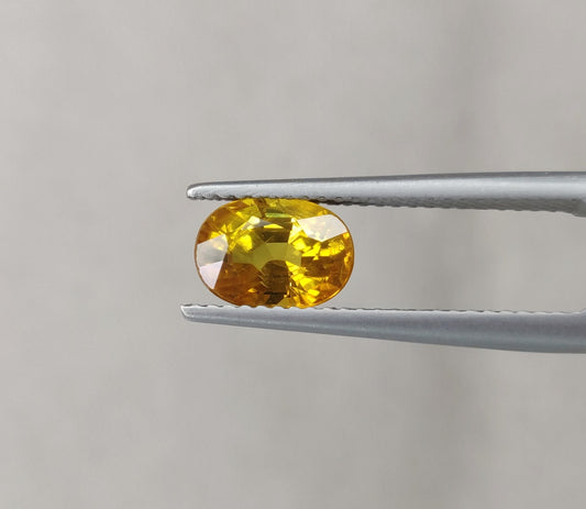 Natural Yellow Sapphire 2.33 Carat Oval Shape 8.40x6x5 mm Single Pcs Gemstone Fine Quality Pukhraj Zodiac Birthstone for Making Ring