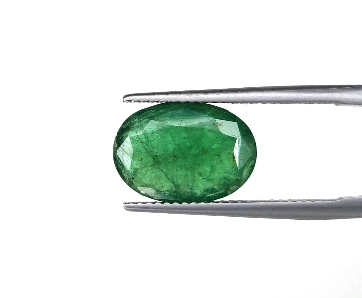 100% Natural Emerald 9.60x13.65x5.30 mm Oval Cut 4.85 Carat Faceted May Birthstone Fine Quality Vivid Green Ring Size Gemstone for Astrology