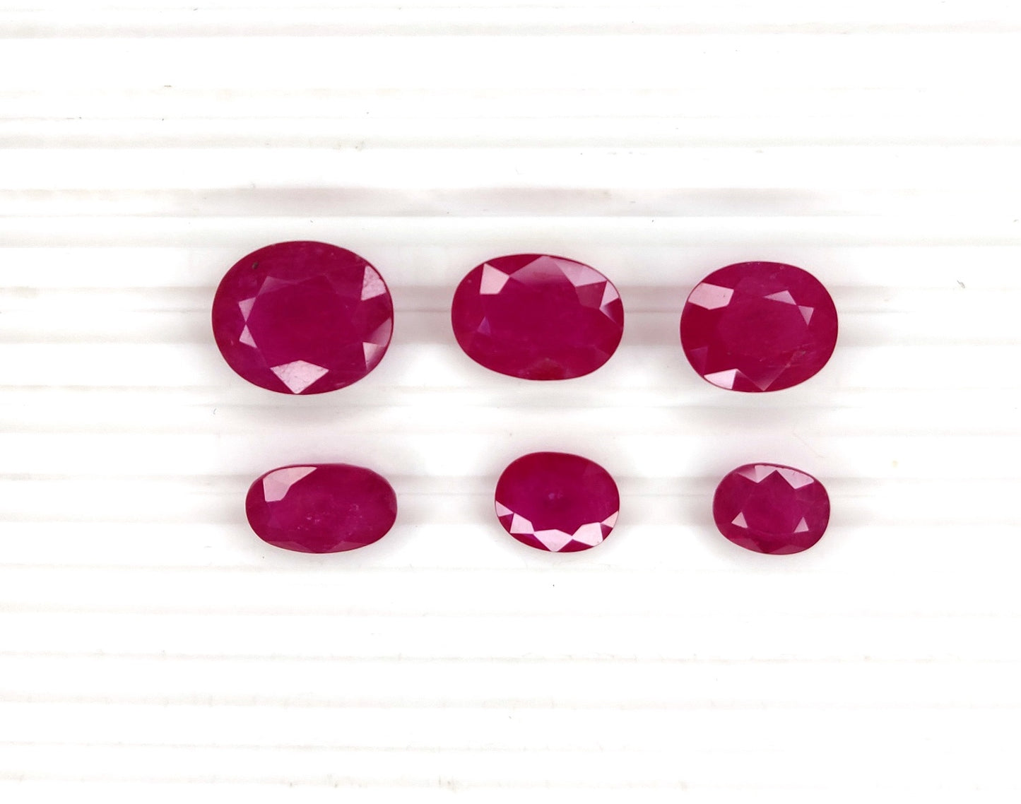 Natural Fine Quality Heated Mozambique Ruby Mix Sizes Oval Shape Loose Gemstone July Birthstone for Making Ring