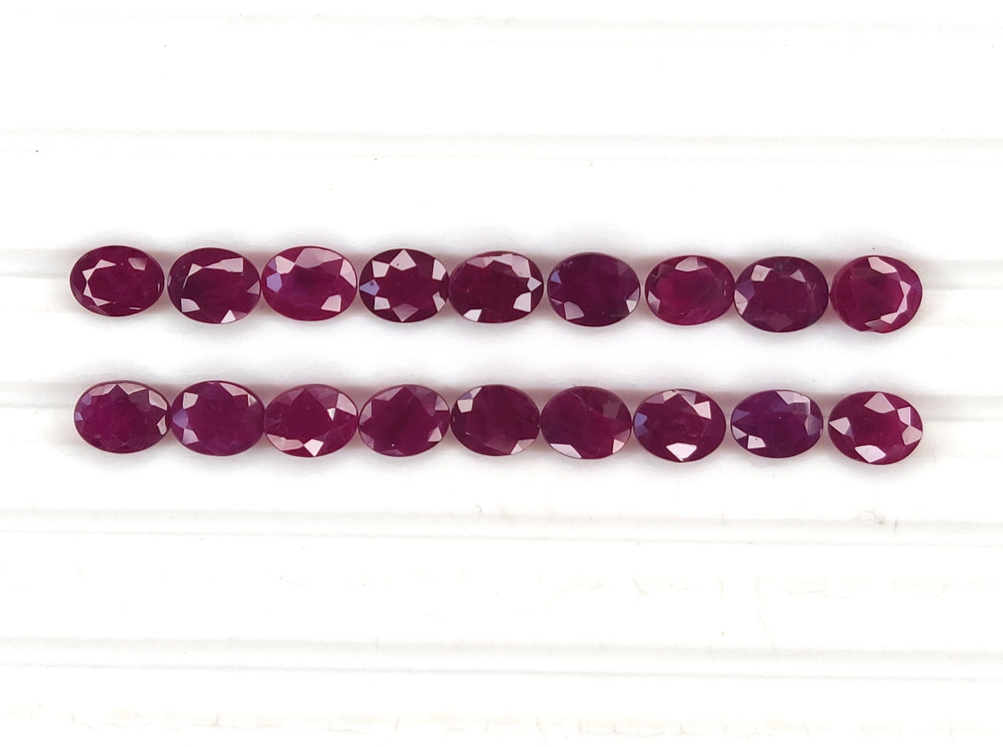 Fine Quality Best Price 3.5x4.5mm Natural Burma Ruby Heated Oval Cut Loose Gemstone Reddish Pink Stones for Bracelet