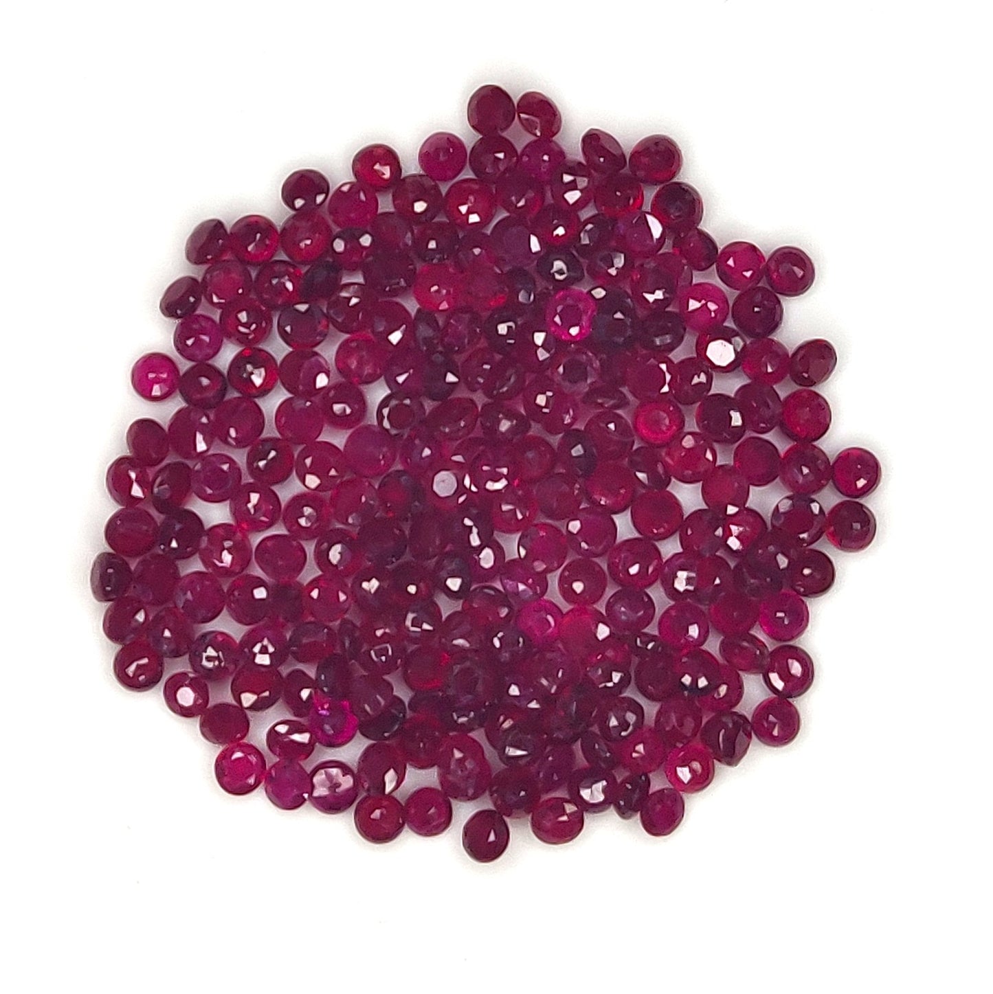 100% Natural Pinkish Red 2-3.5mm Round Shape Heated African Ruby Loose Gemstone for Earrings, Bracelet Making
